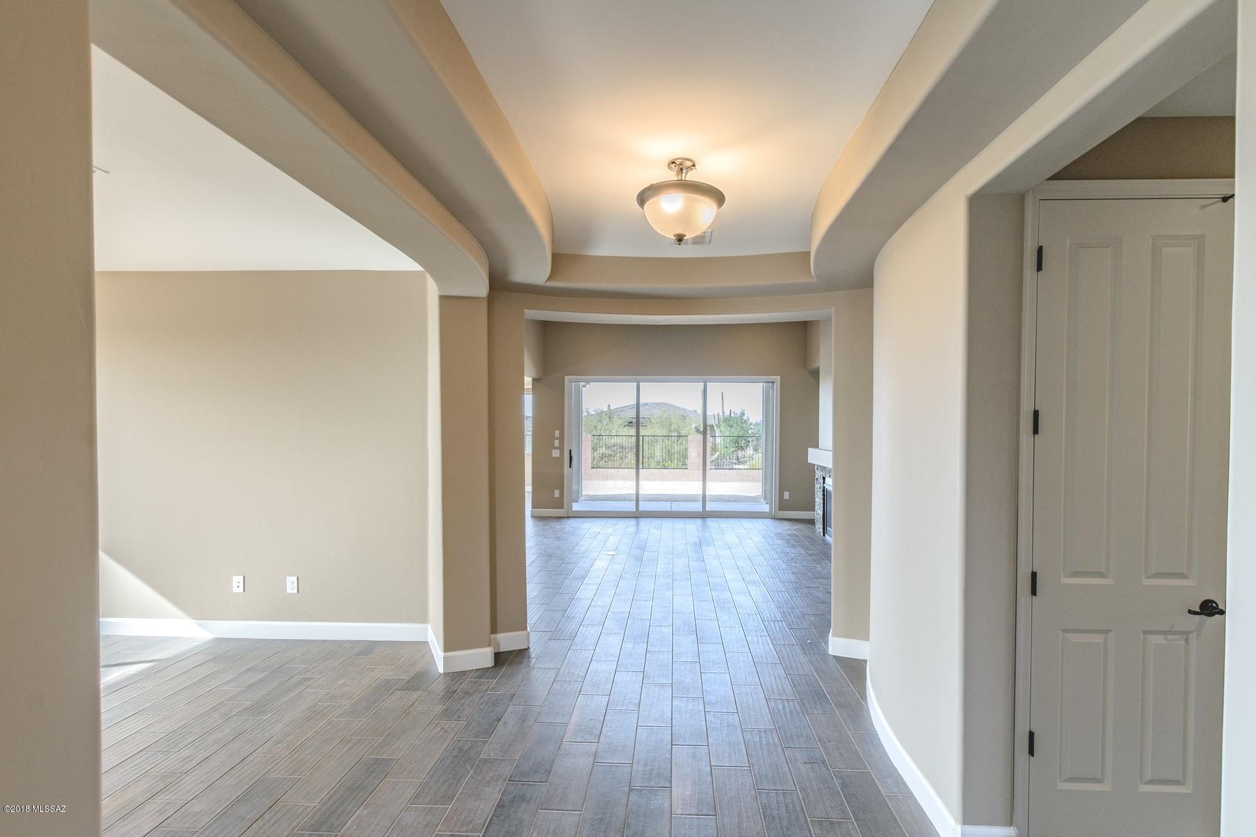 Golden Barrel Place At Dove Mountain SQ20141710079 - Residential