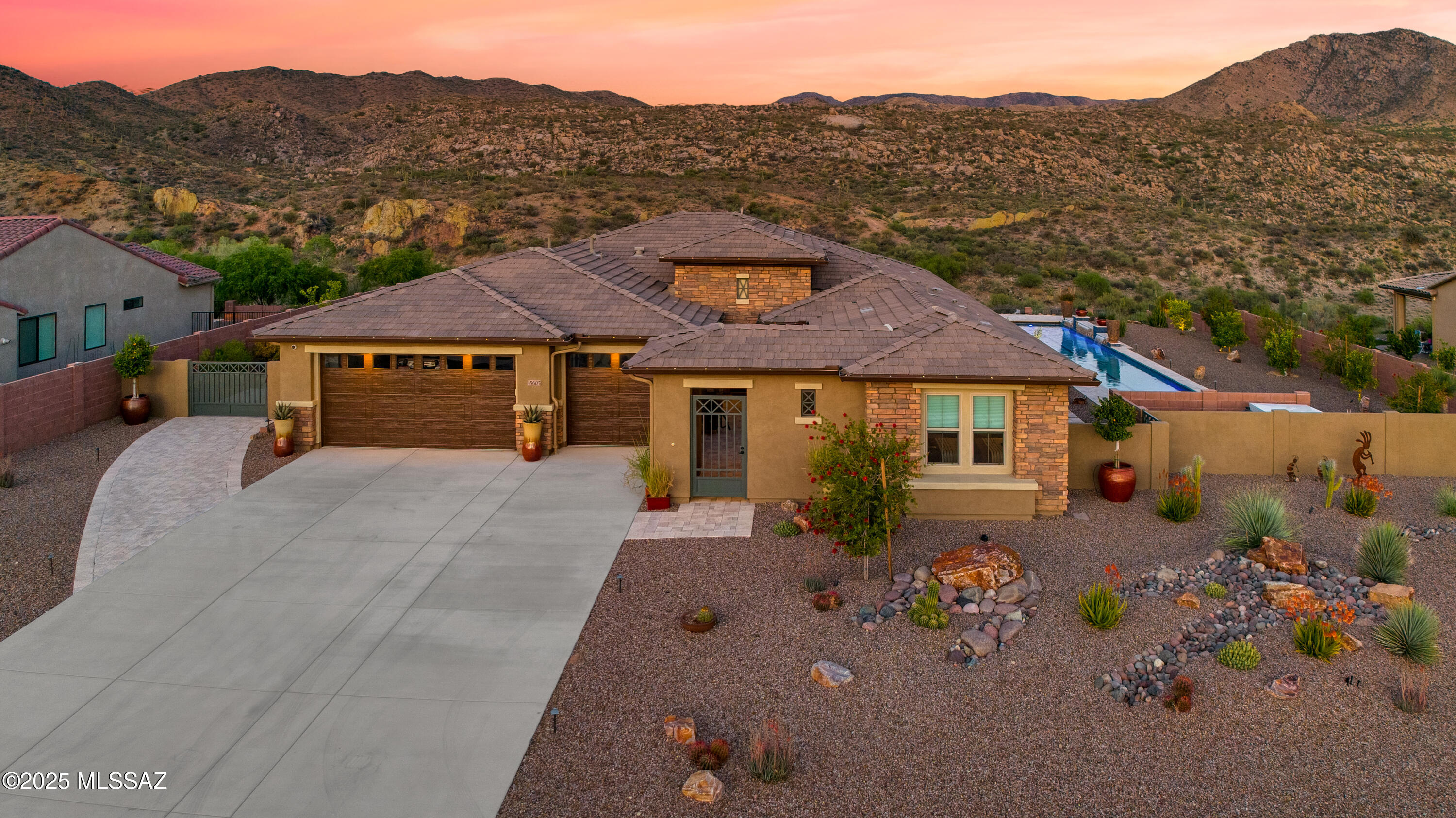 Saddlebrooke - Residential