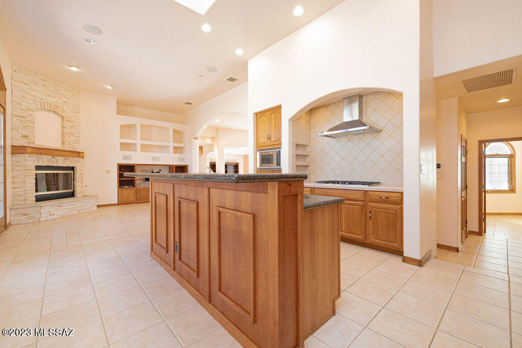 La Bella Vista (1-80) - Residential