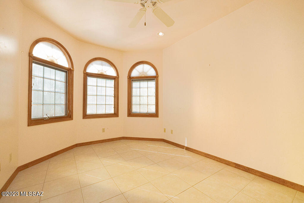 La Bella Vista (1-80) - Residential