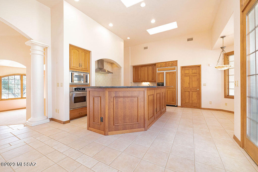 La Bella Vista (1-80) - Residential