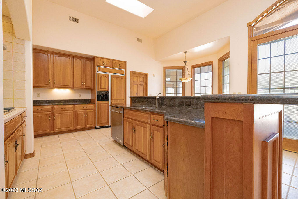 La Bella Vista (1-80) - Residential