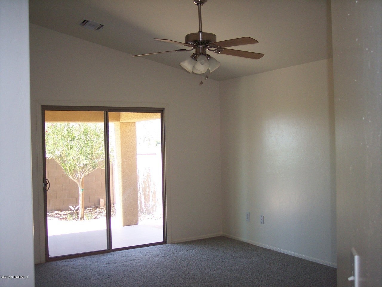 Mountain Manor View - Residential Lease