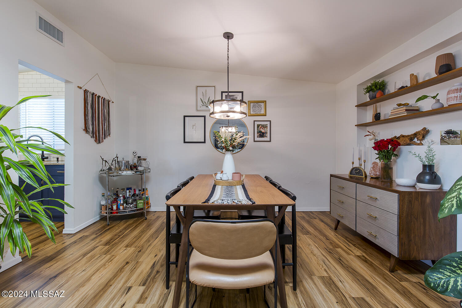 Longview Estates (194-470) - Residential