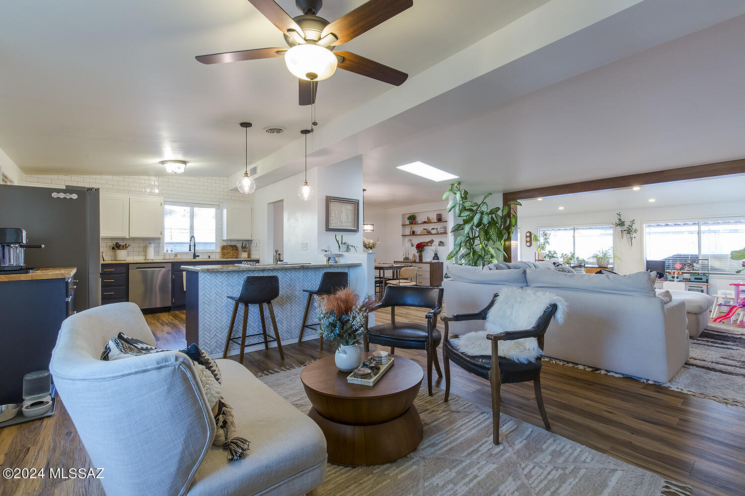 Longview Estates (194-470) - Residential