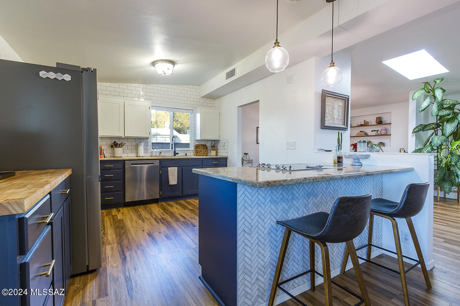 Longview Estates (194-470) - Residential