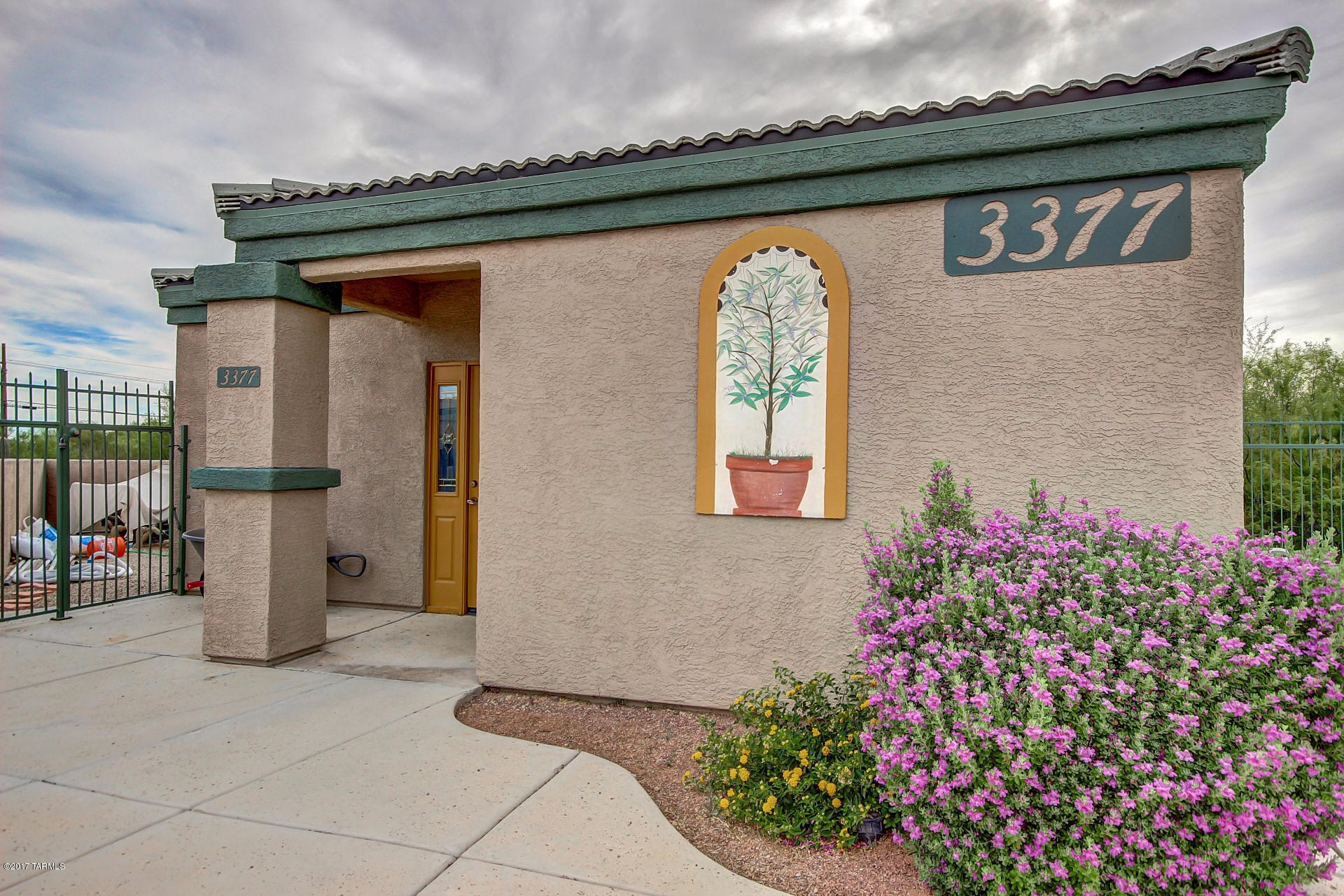 Kinney Village (1-112) - Residential