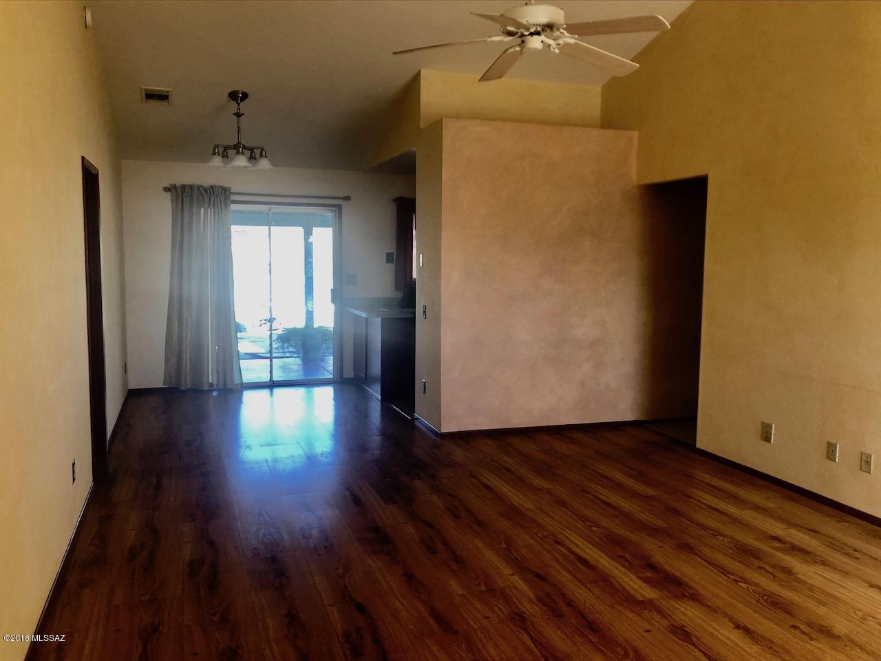 Saddlewood Ranch (1-285) - Residential Lease