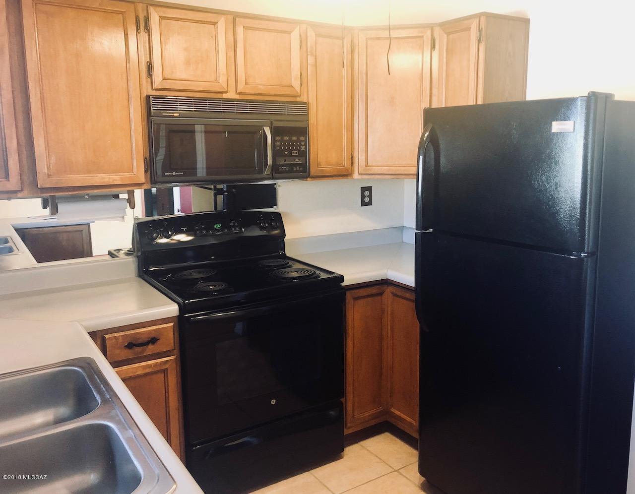 Saddlewood Ranch (1-285) - Residential Lease