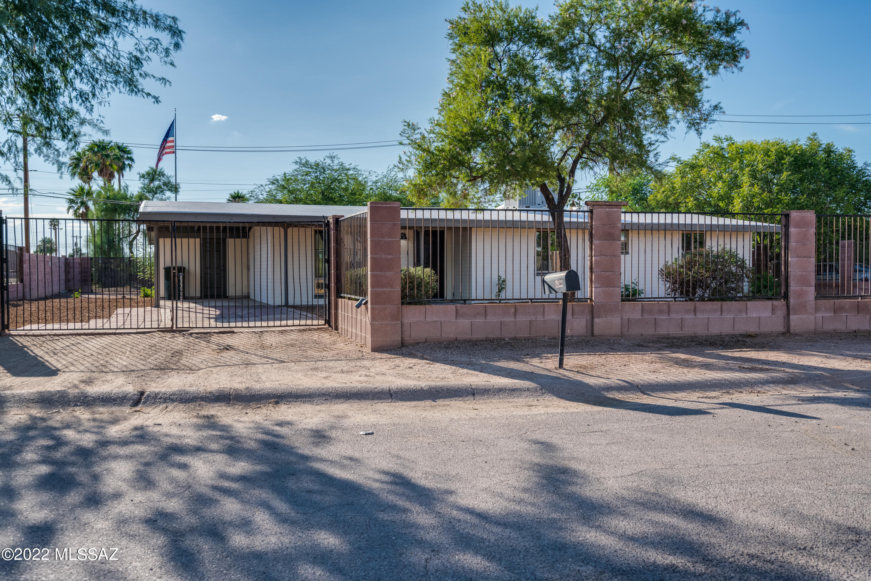 Maryvale Manor - Residential