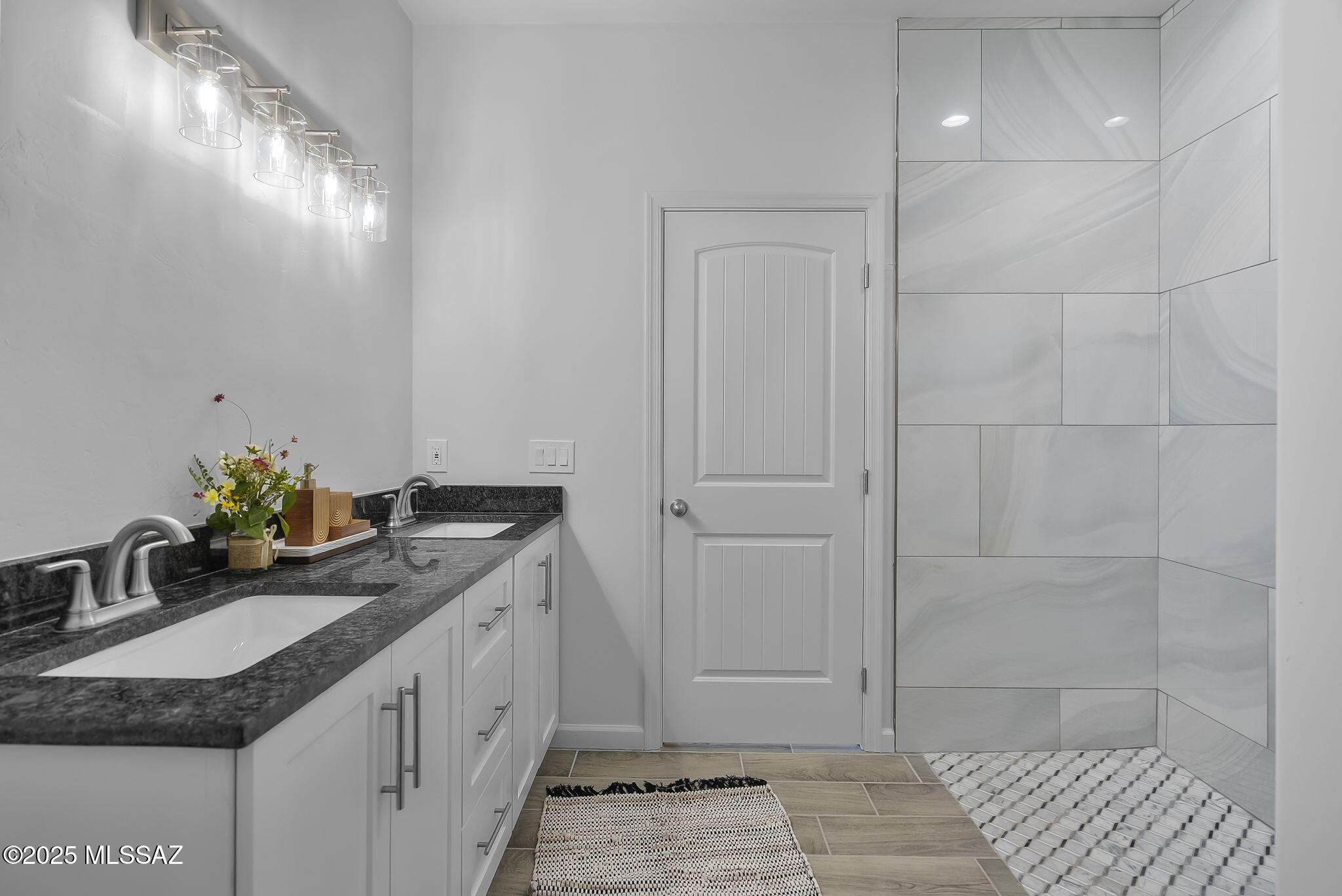 Rio Rico Villas 12 - Residential