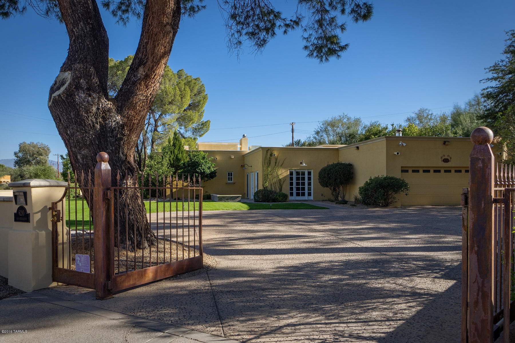Country Club Estates NO. 1 - Residential