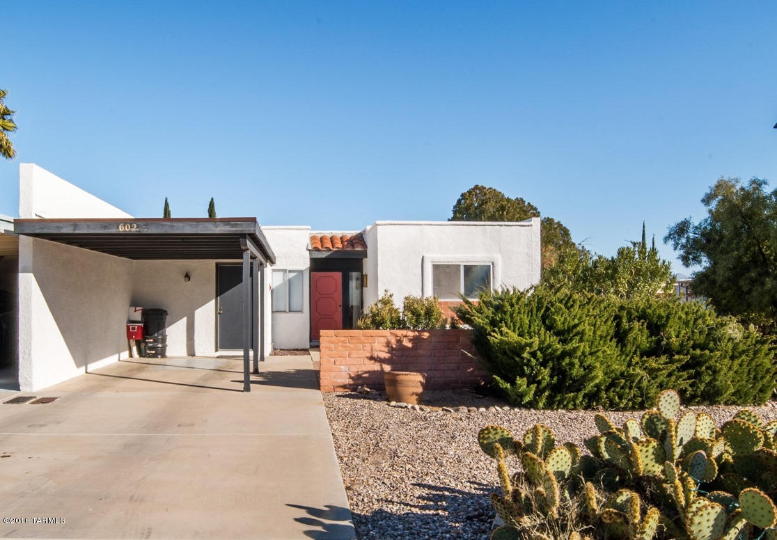 Colonia De Los Alamos - Residential