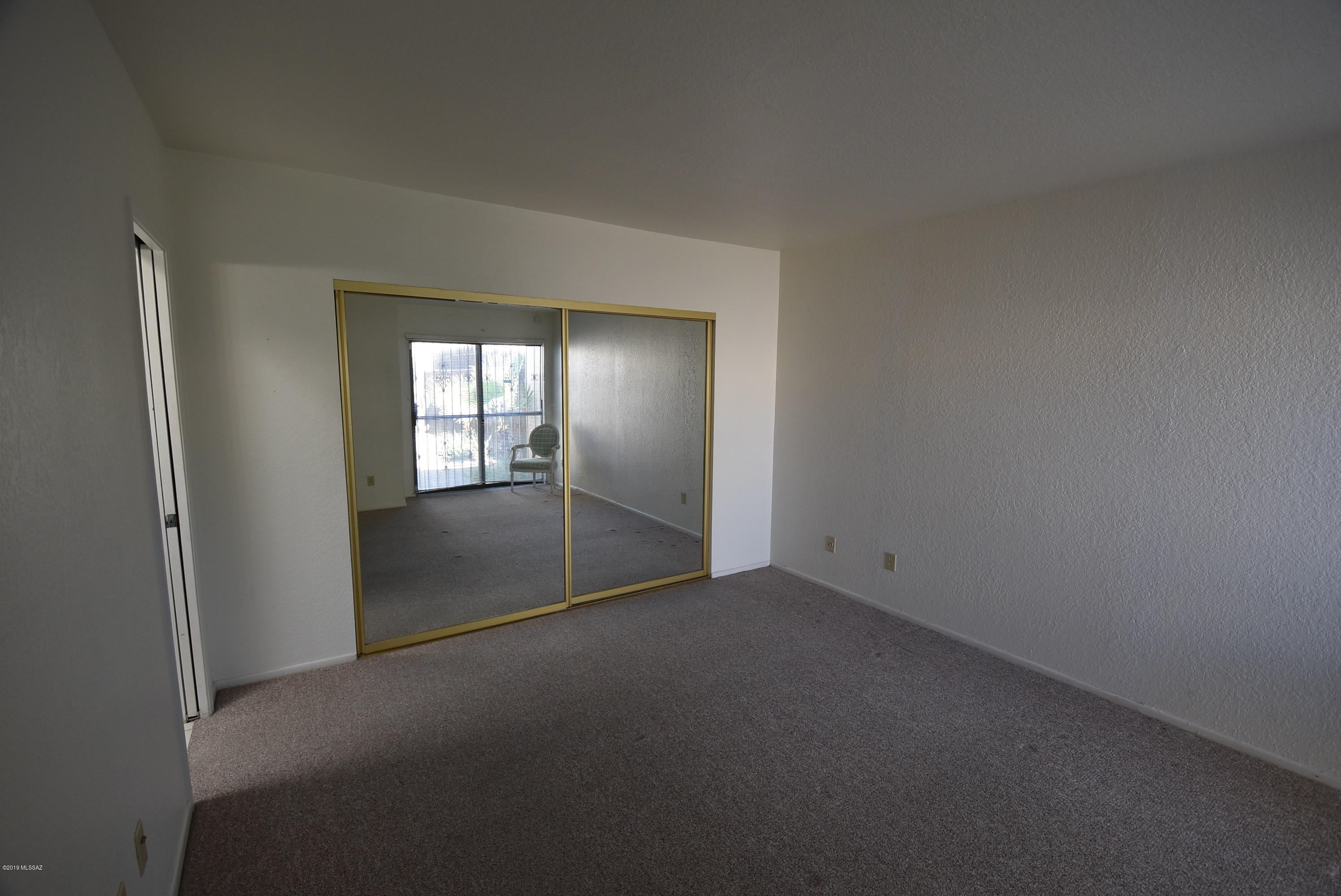 Lazy Creek 1 Amended (1-83) - Residential Lease