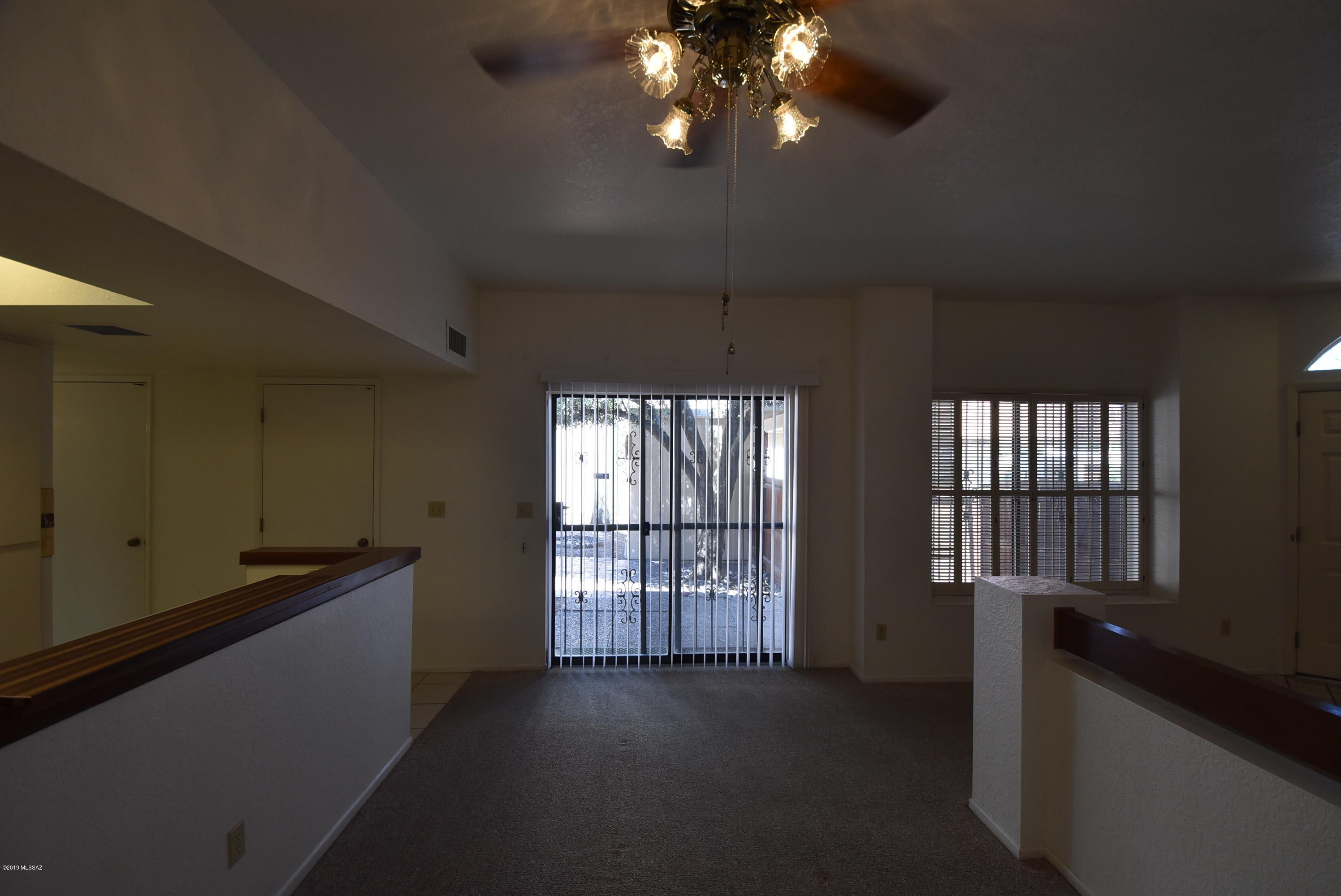 Lazy Creek 1 Amended (1-83) - Residential Lease