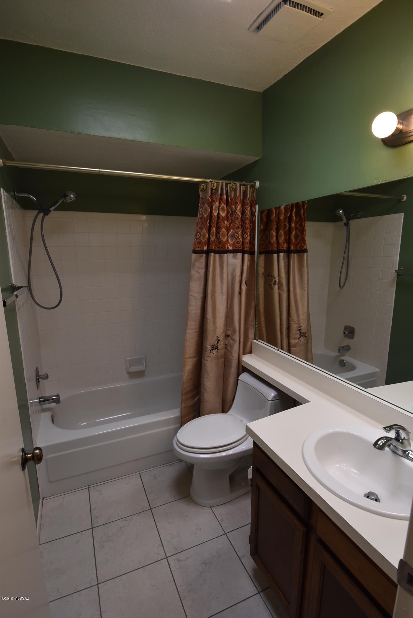 Lazy Creek 1 Amended (1-83) - Residential Lease