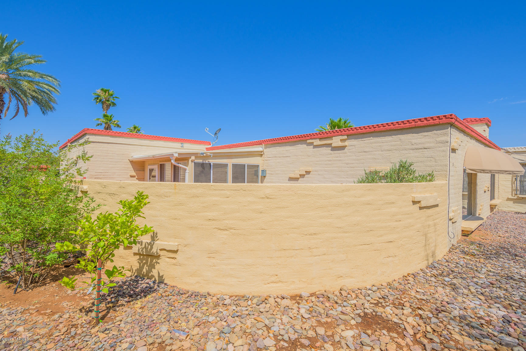 Colonia Verde (13-17) - Residential