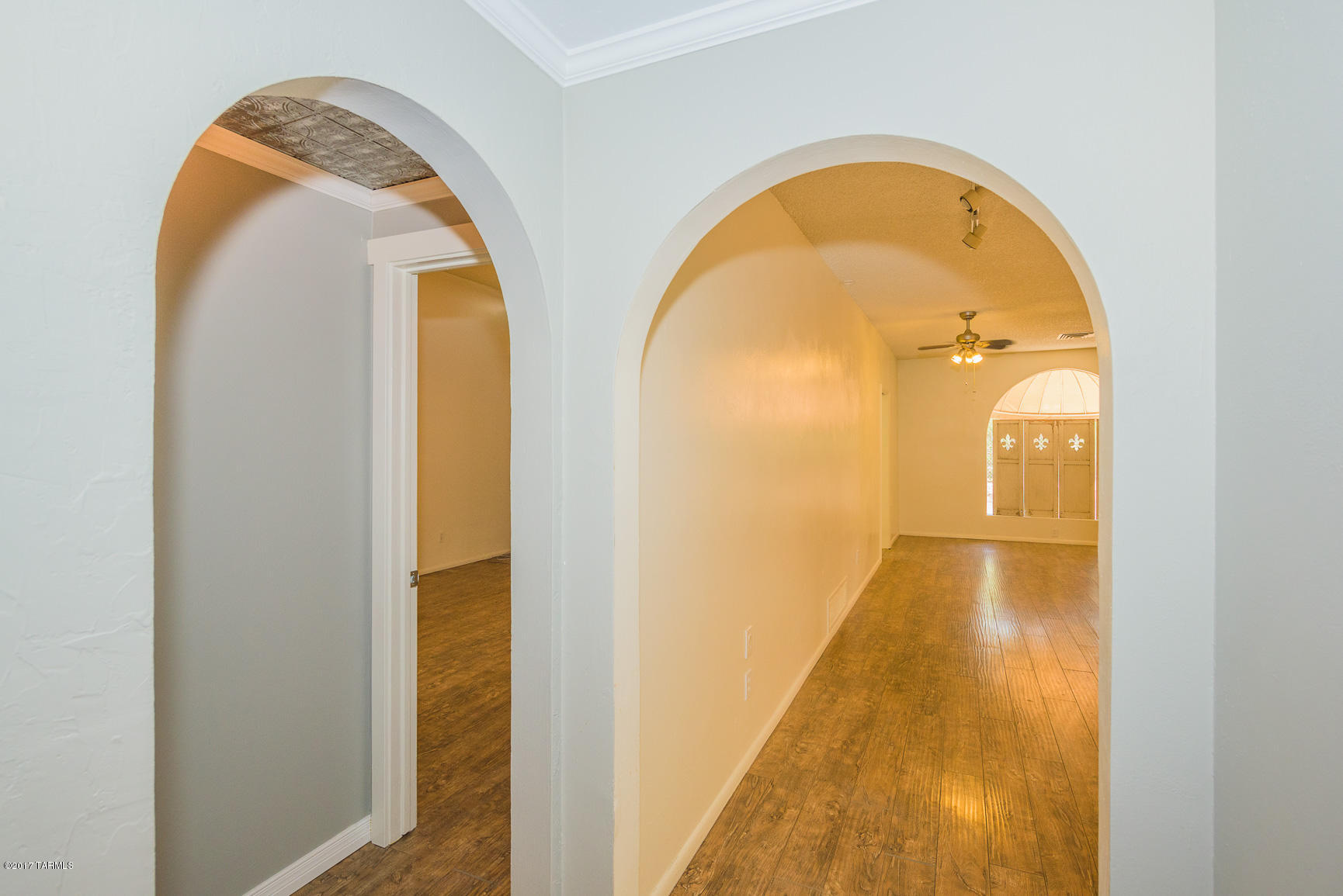 Colonia Verde (13-17) - Residential