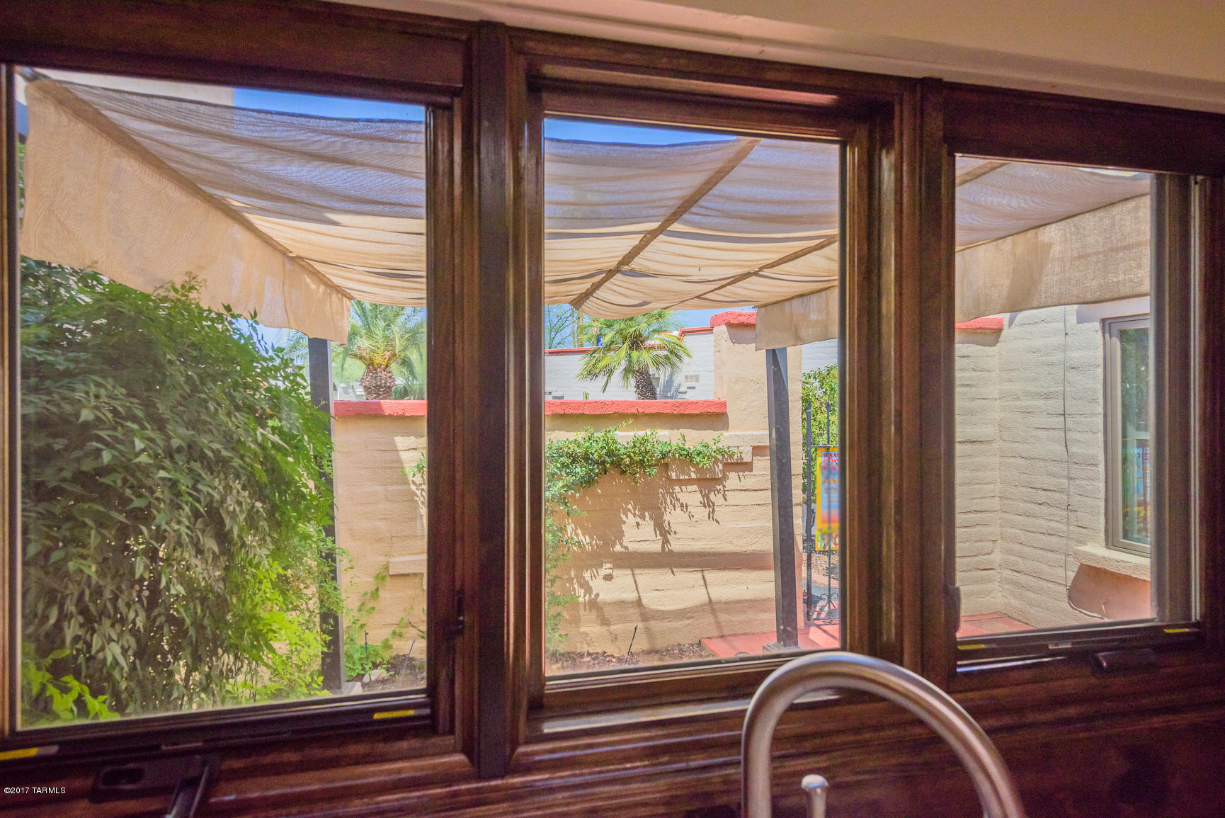 Colonia Verde (13-17) - Residential
