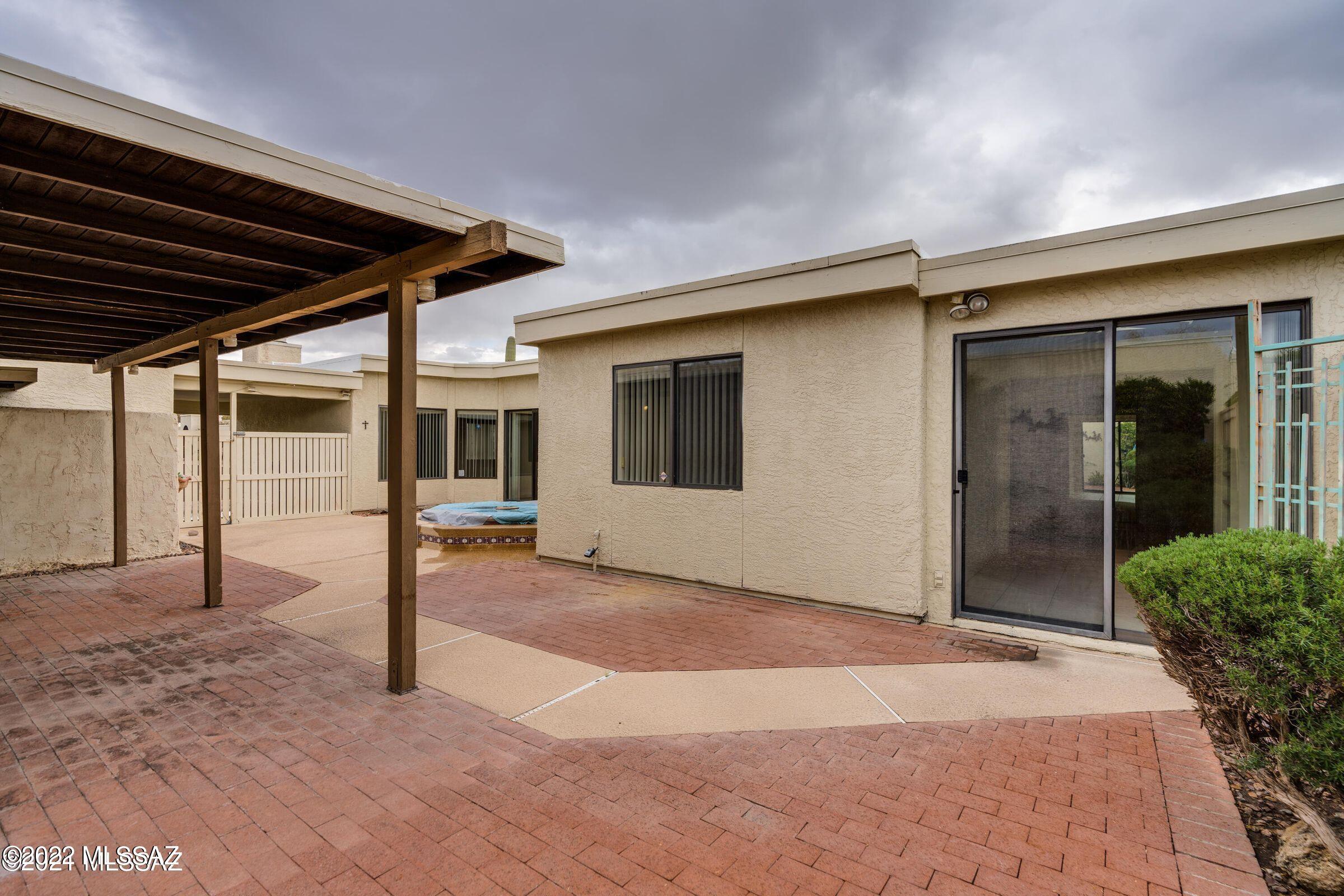 Lazy Creek II (1-85) - Residential Lease