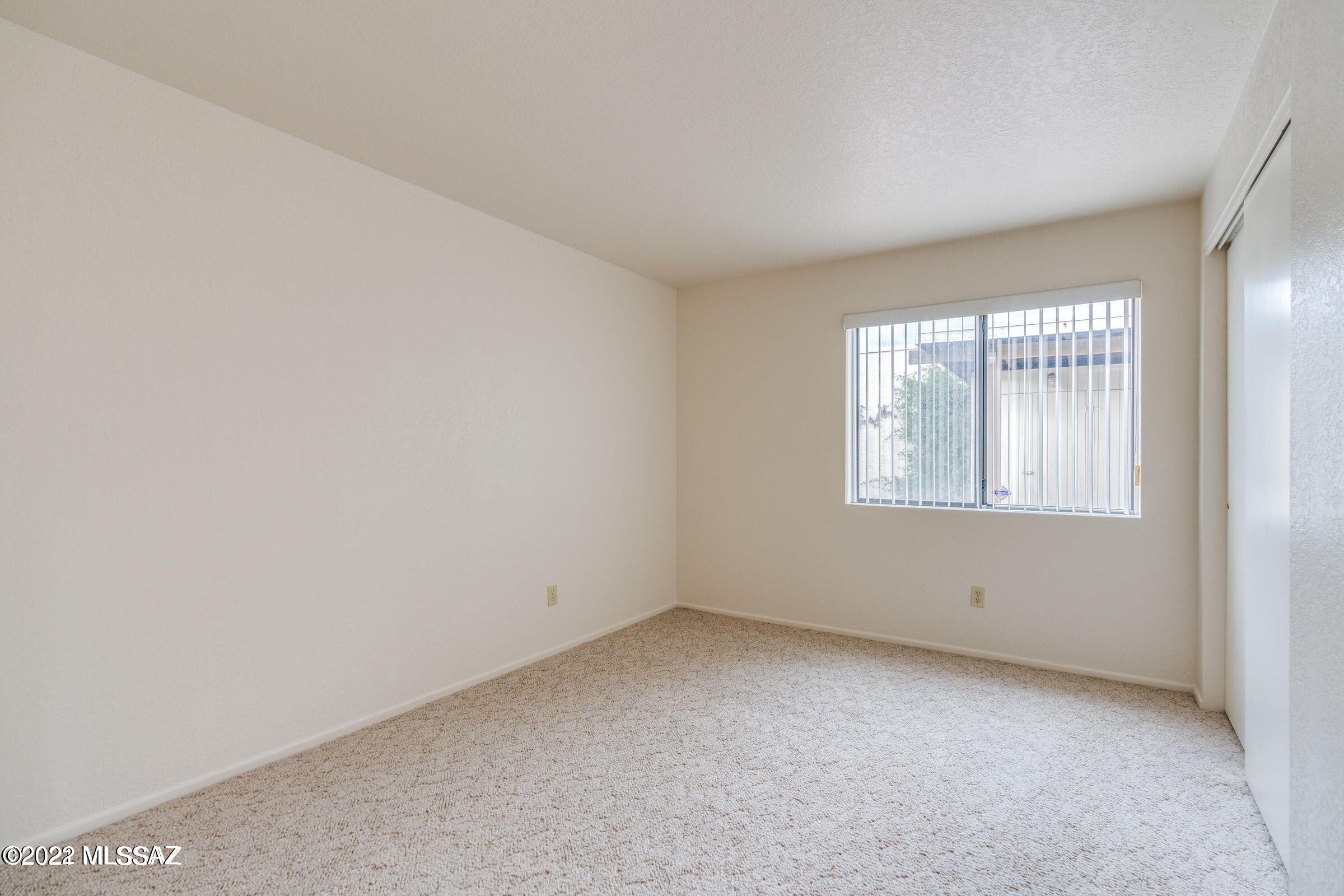 Lazy Creek II (1-85) - Residential Lease