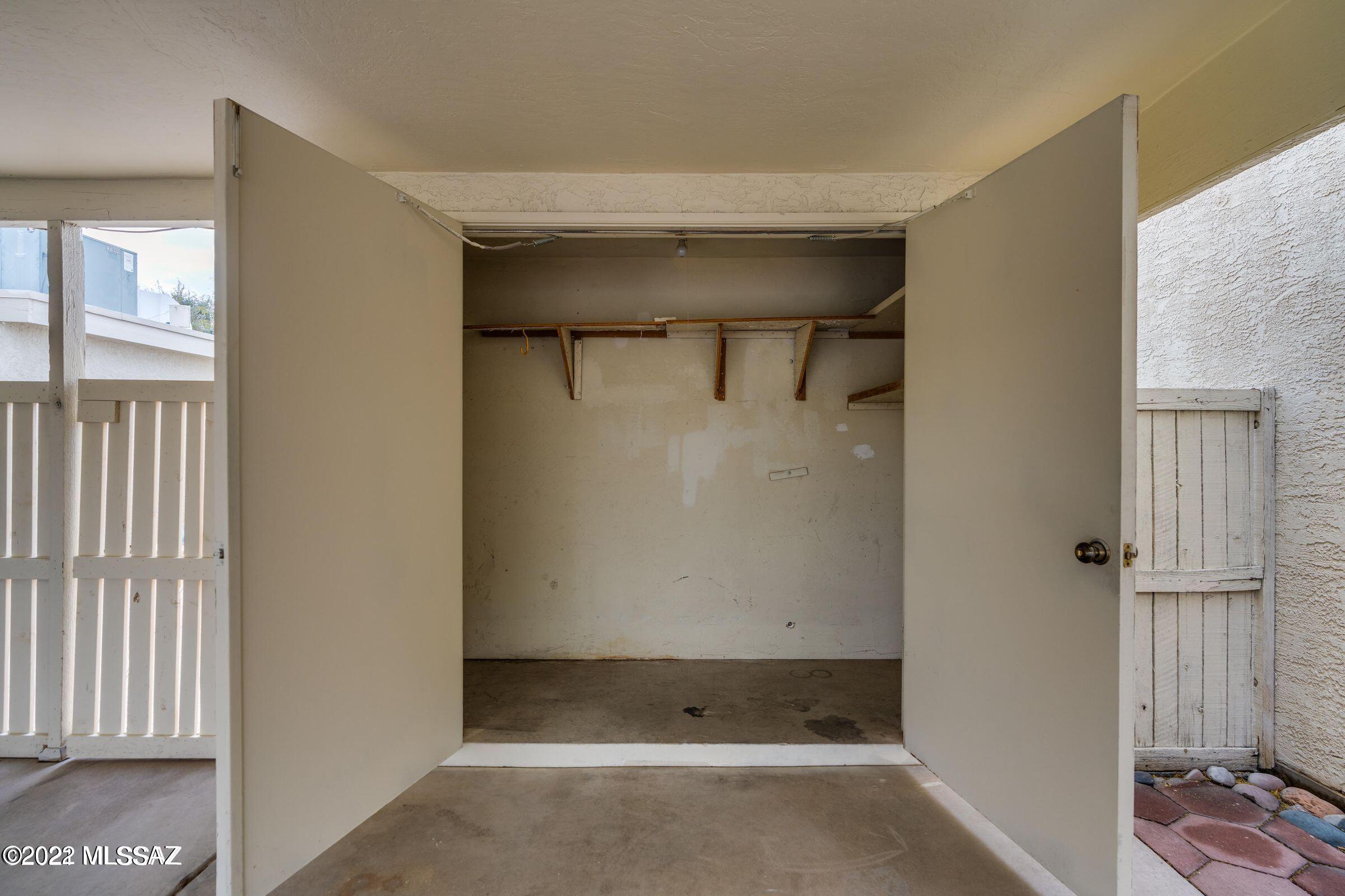 Lazy Creek II (1-85) - Residential Lease