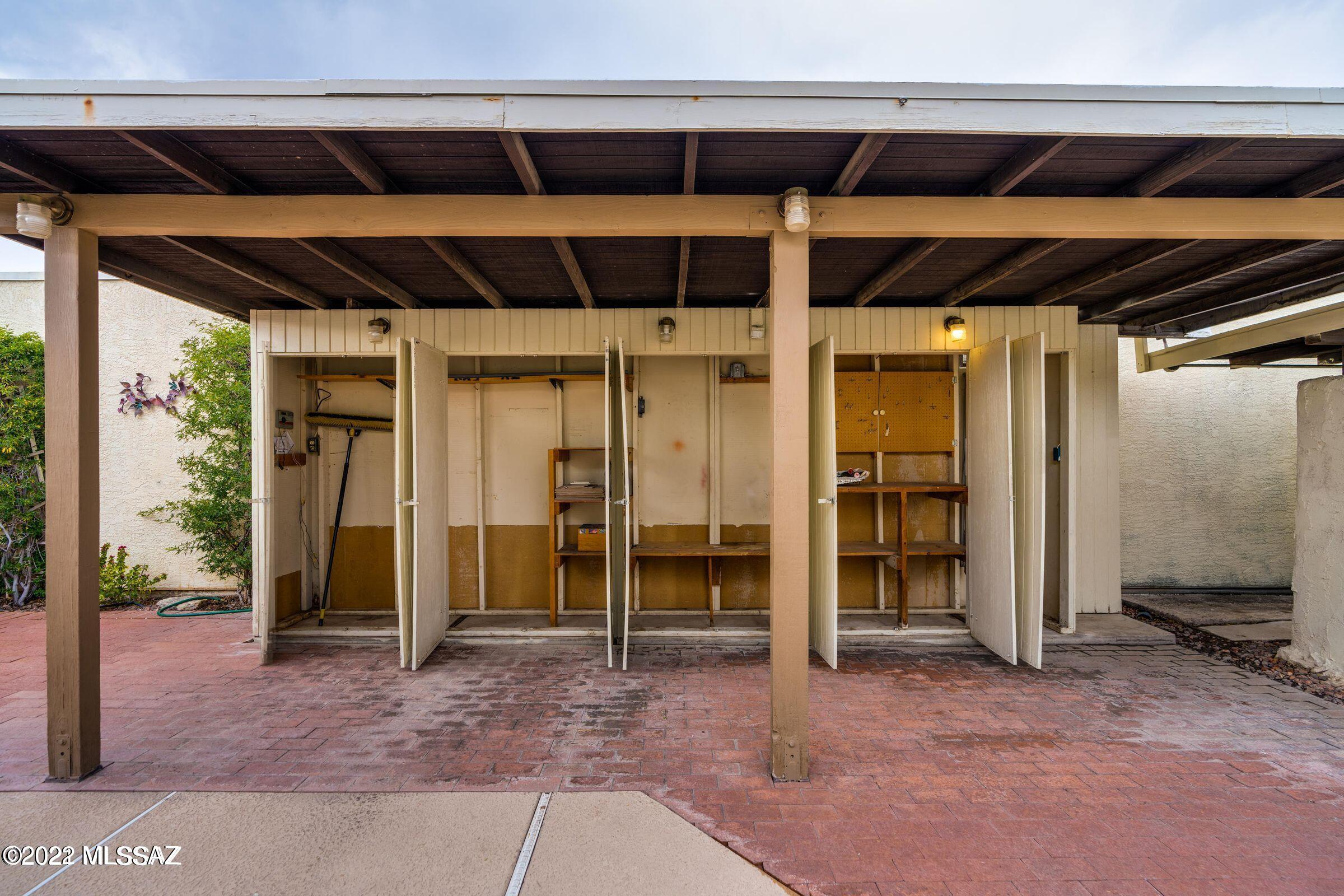 Lazy Creek II (1-85) - Residential Lease