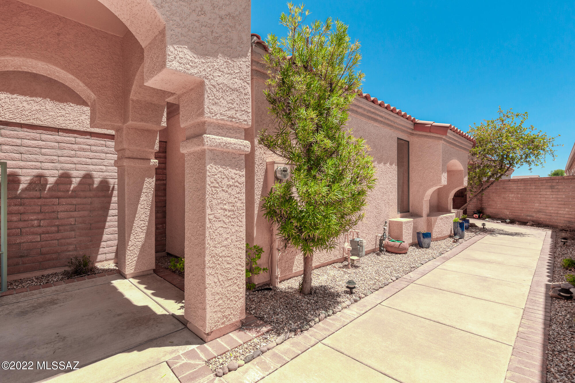 San Ignacio Vistas II (1-118) - Residential