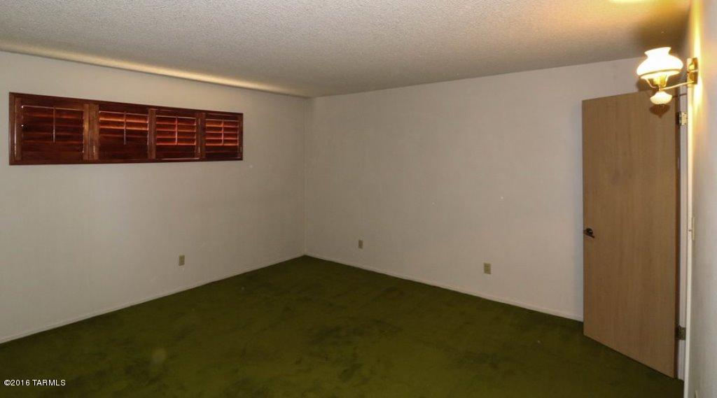 Woodland Hills - Residential