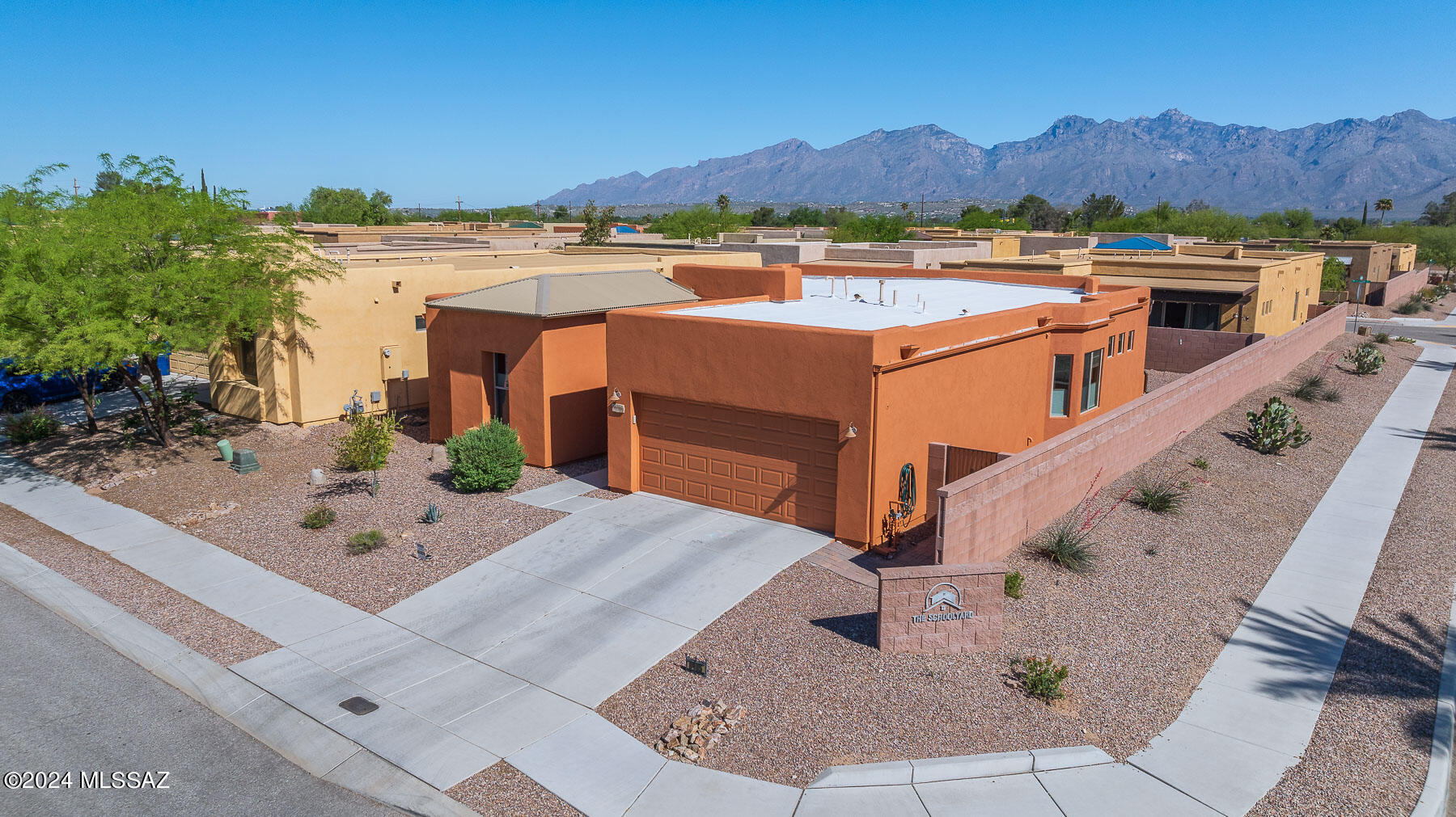 The Schoolyard SQ20152590529 - Residential