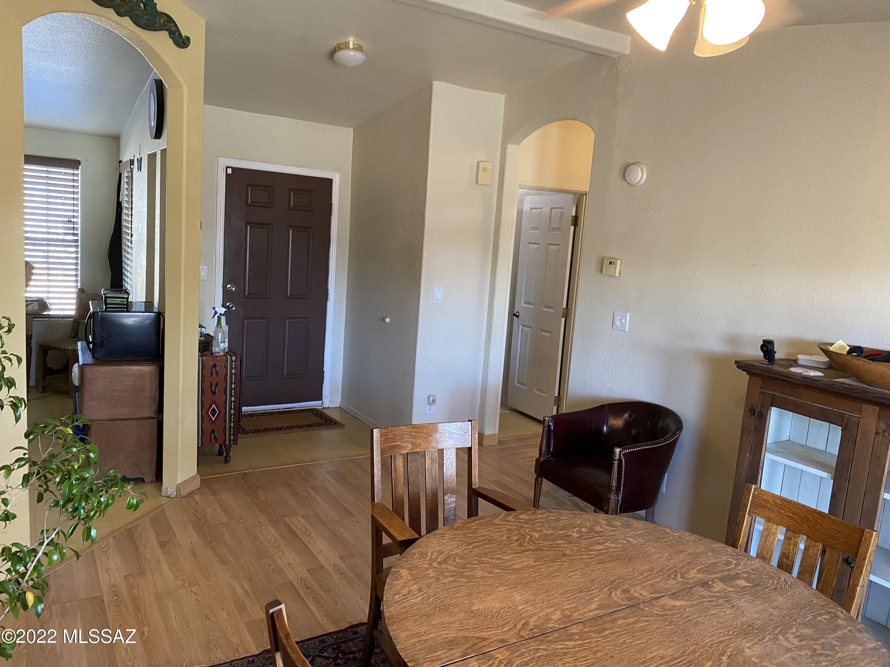 J - Six Ranchettes Unit NO. 7 (205-221, 237-423) - Residential