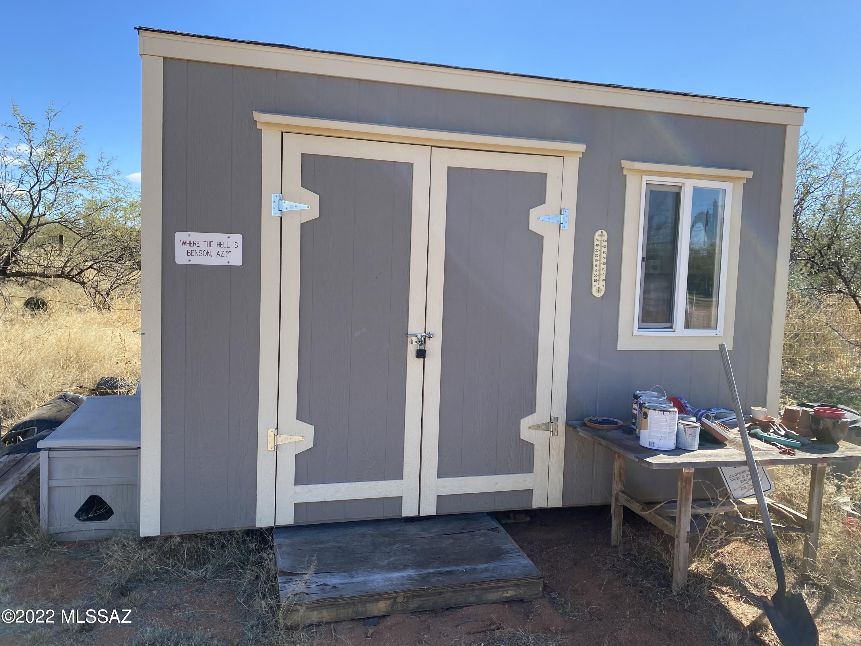 J - Six Ranchettes Unit NO. 7 (205-221, 237-423) - Residential