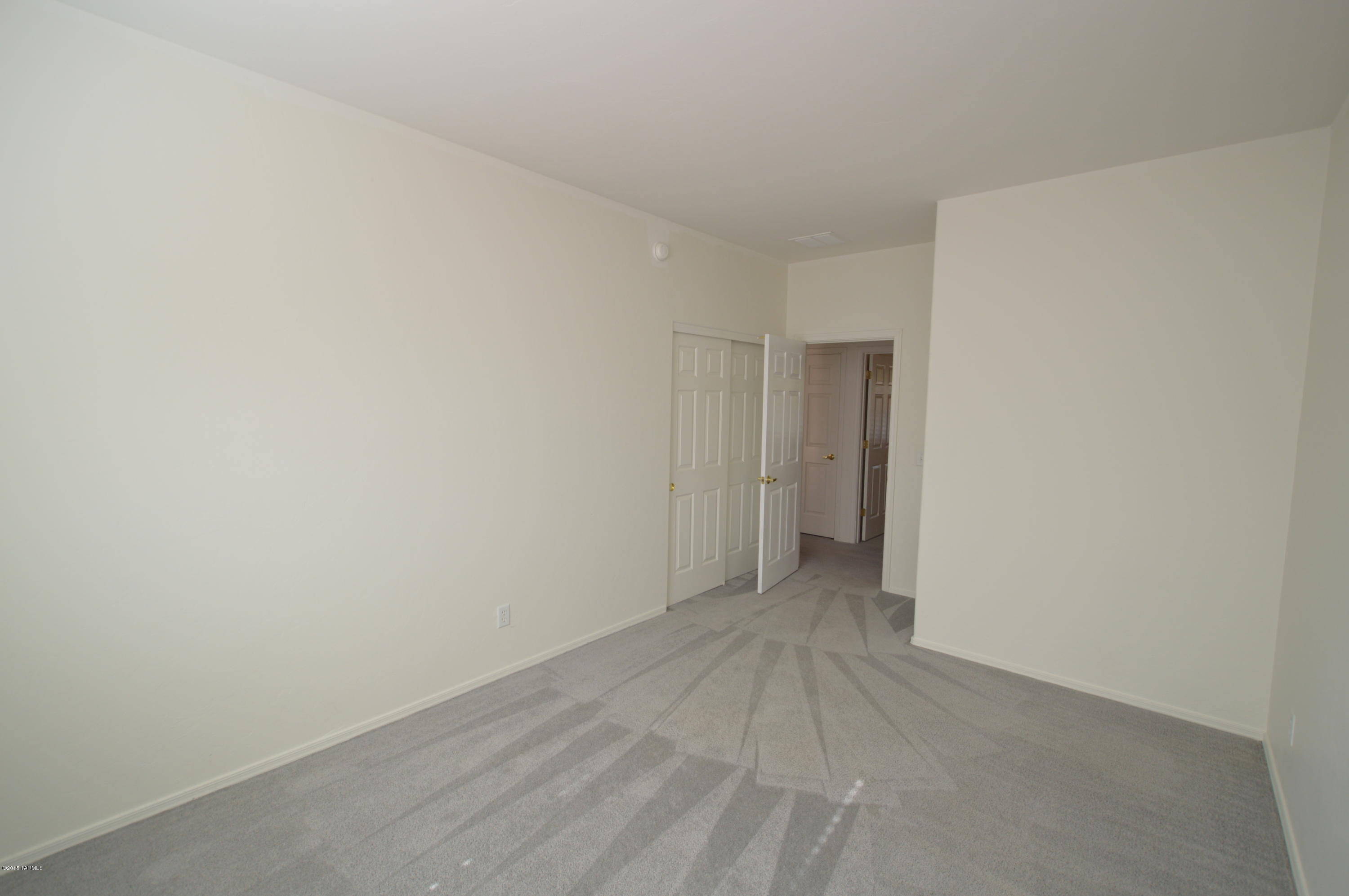 La Joya Verde (1-75) - Residential Lease