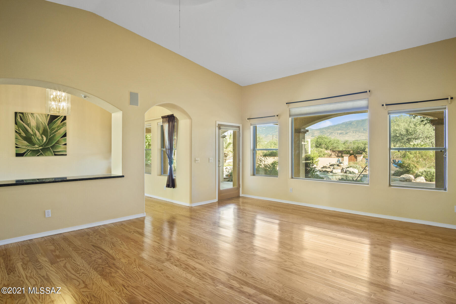 Loma De La Vista Verde (1-38) - Residential