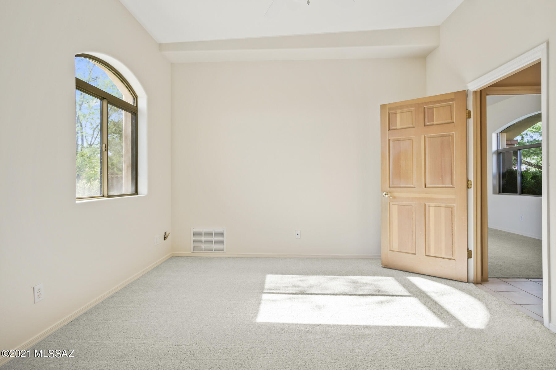 Loma De La Vista Verde (1-38) - Residential
