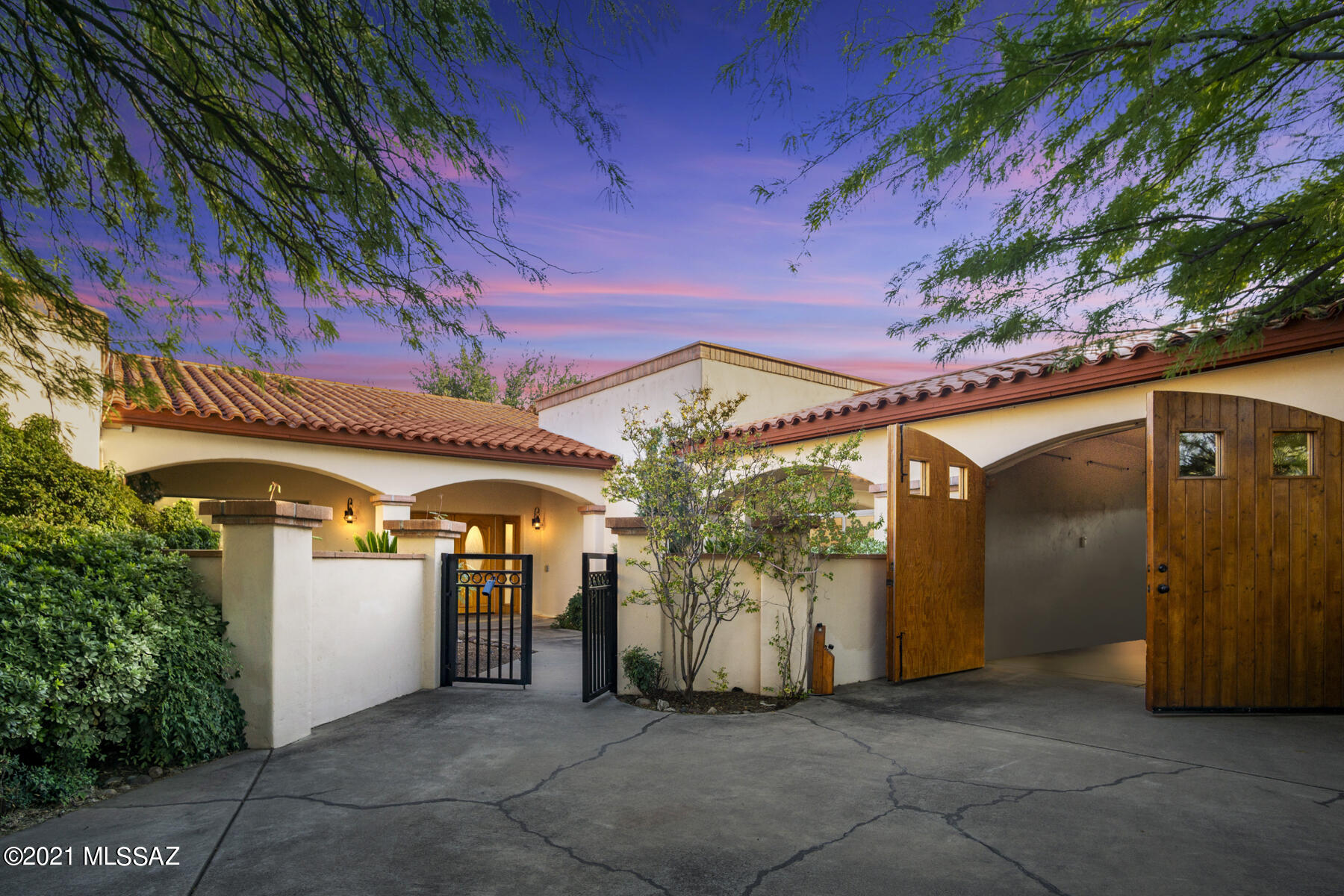 Loma De La Vista Verde (1-38) - Residential