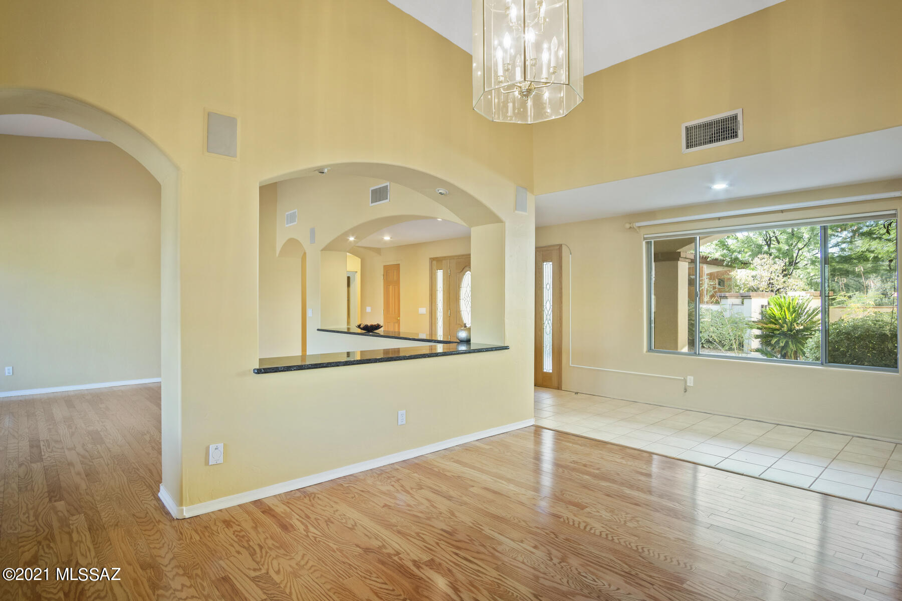 Loma De La Vista Verde (1-38) - Residential