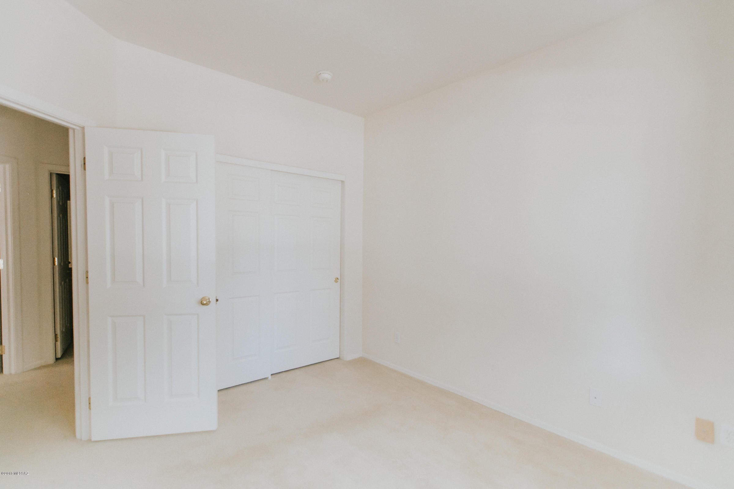 Cancion De La Luna (1-88) - Residential Lease
