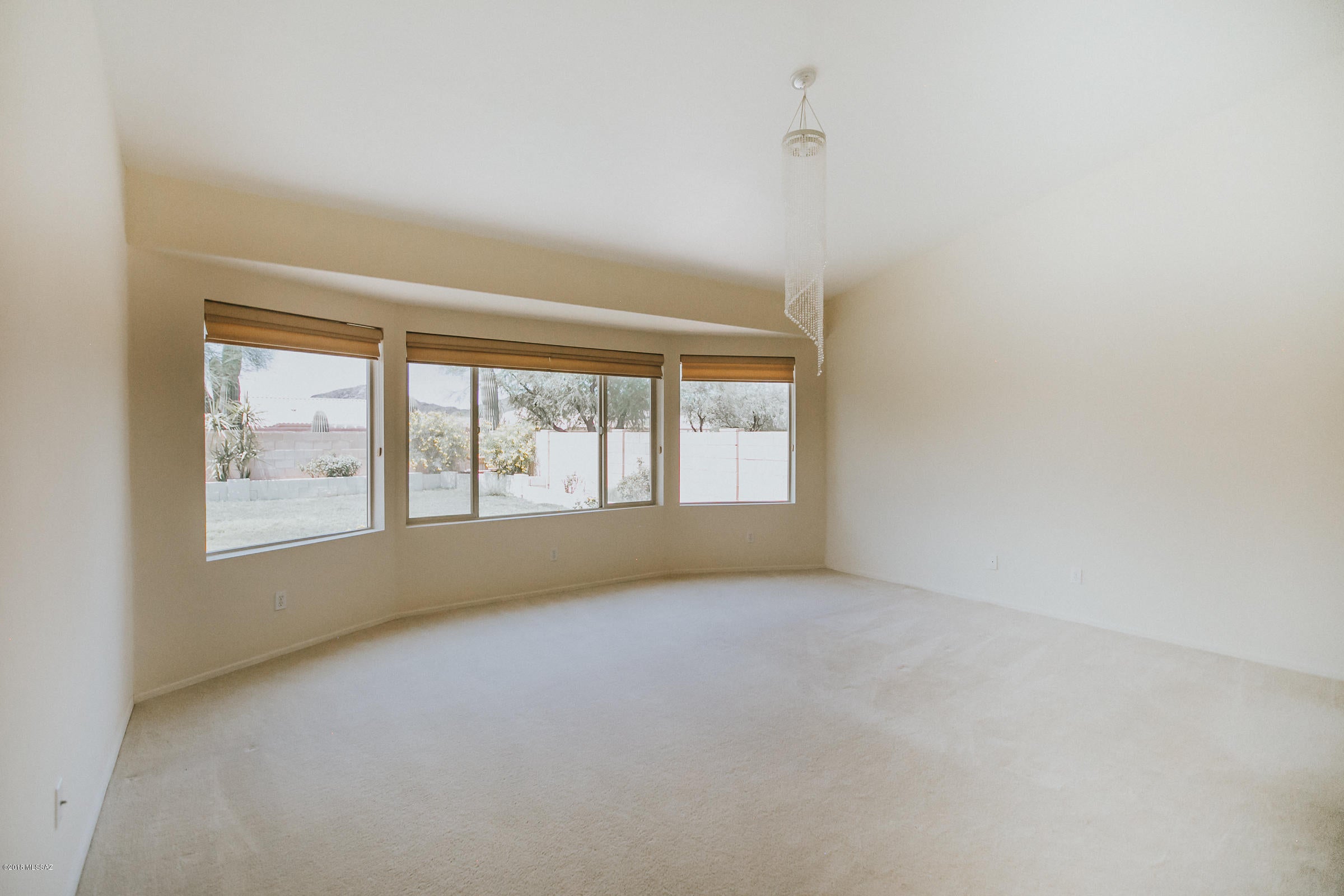 Cancion De La Luna (1-88) - Residential Lease