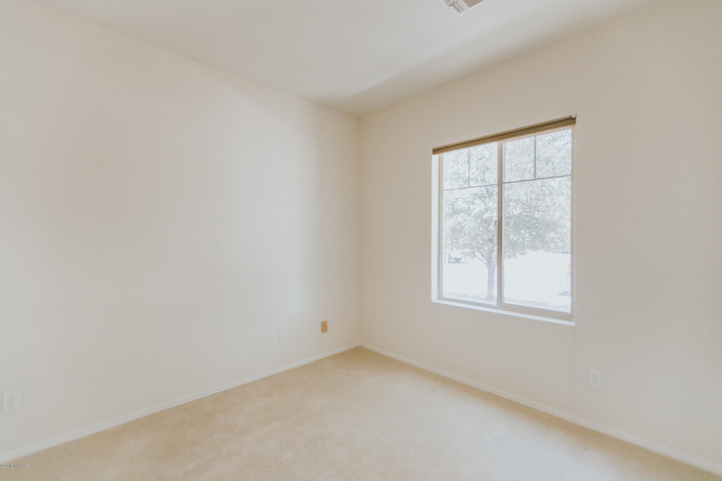 Cancion De La Luna (1-88) - Residential Lease
