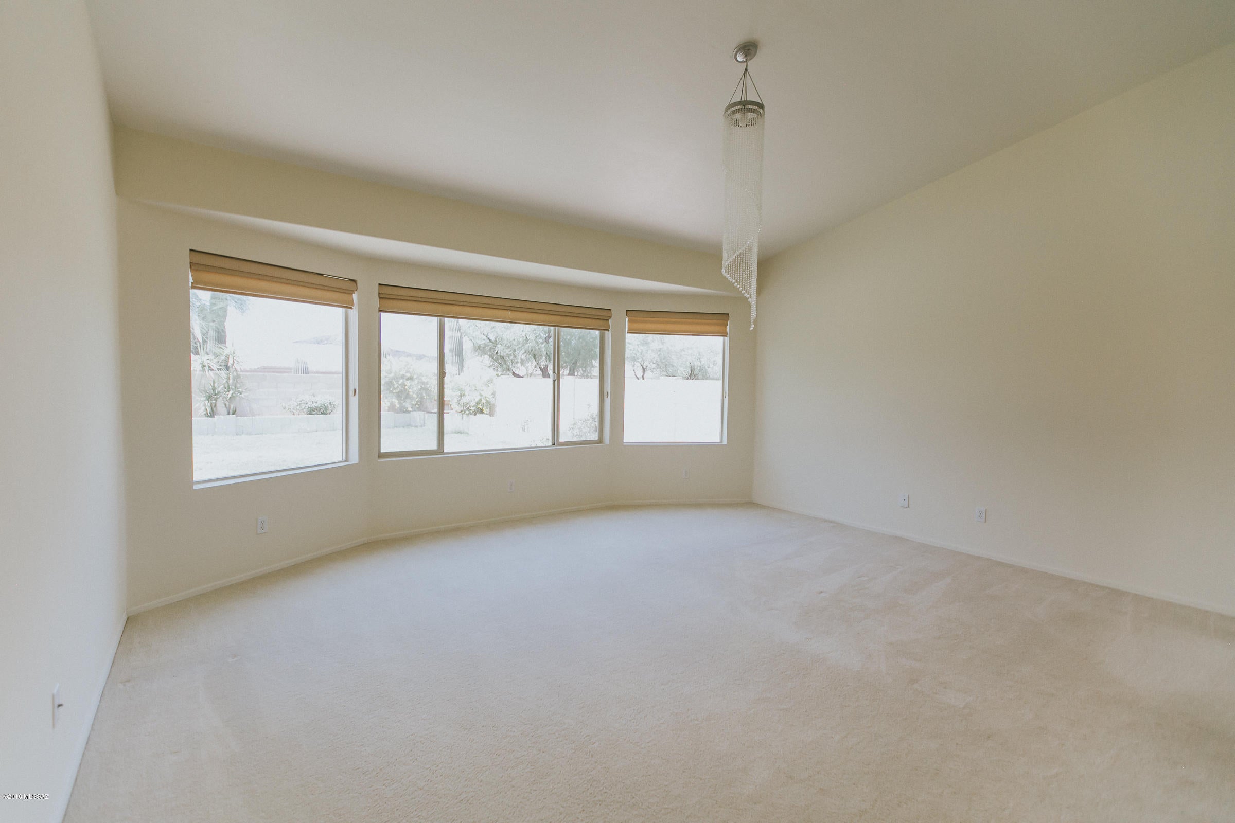 Cancion De La Luna (1-88) - Residential Lease