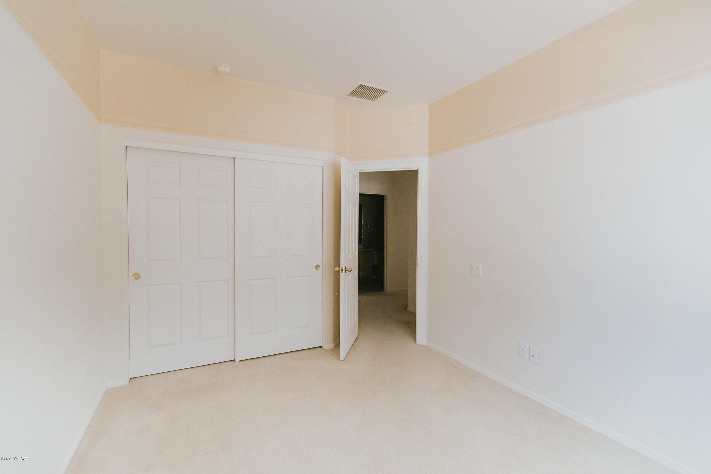 Cancion De La Luna (1-88) - Residential Lease