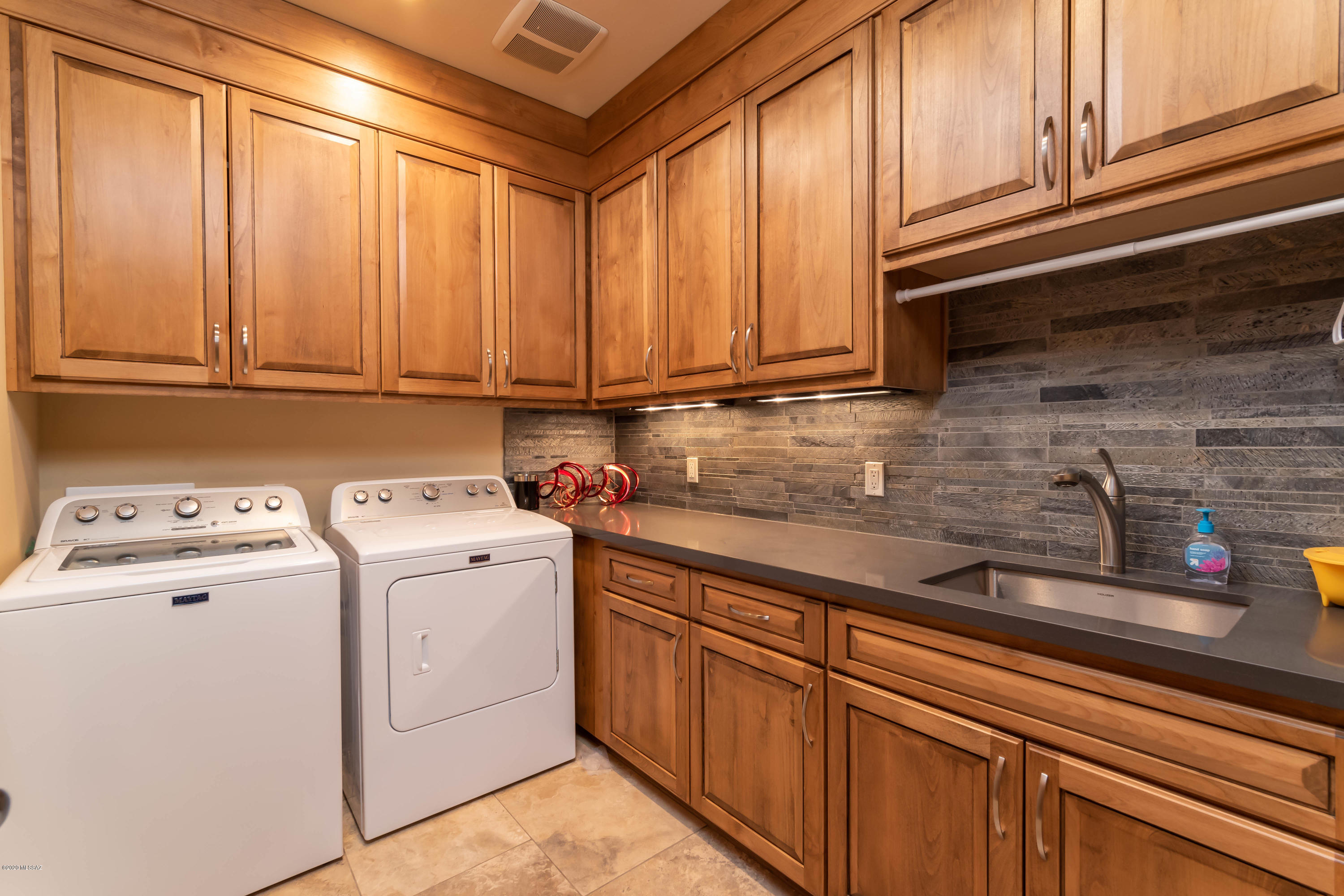 Canyon Pass At Dove Mountain(1-48) - Residential