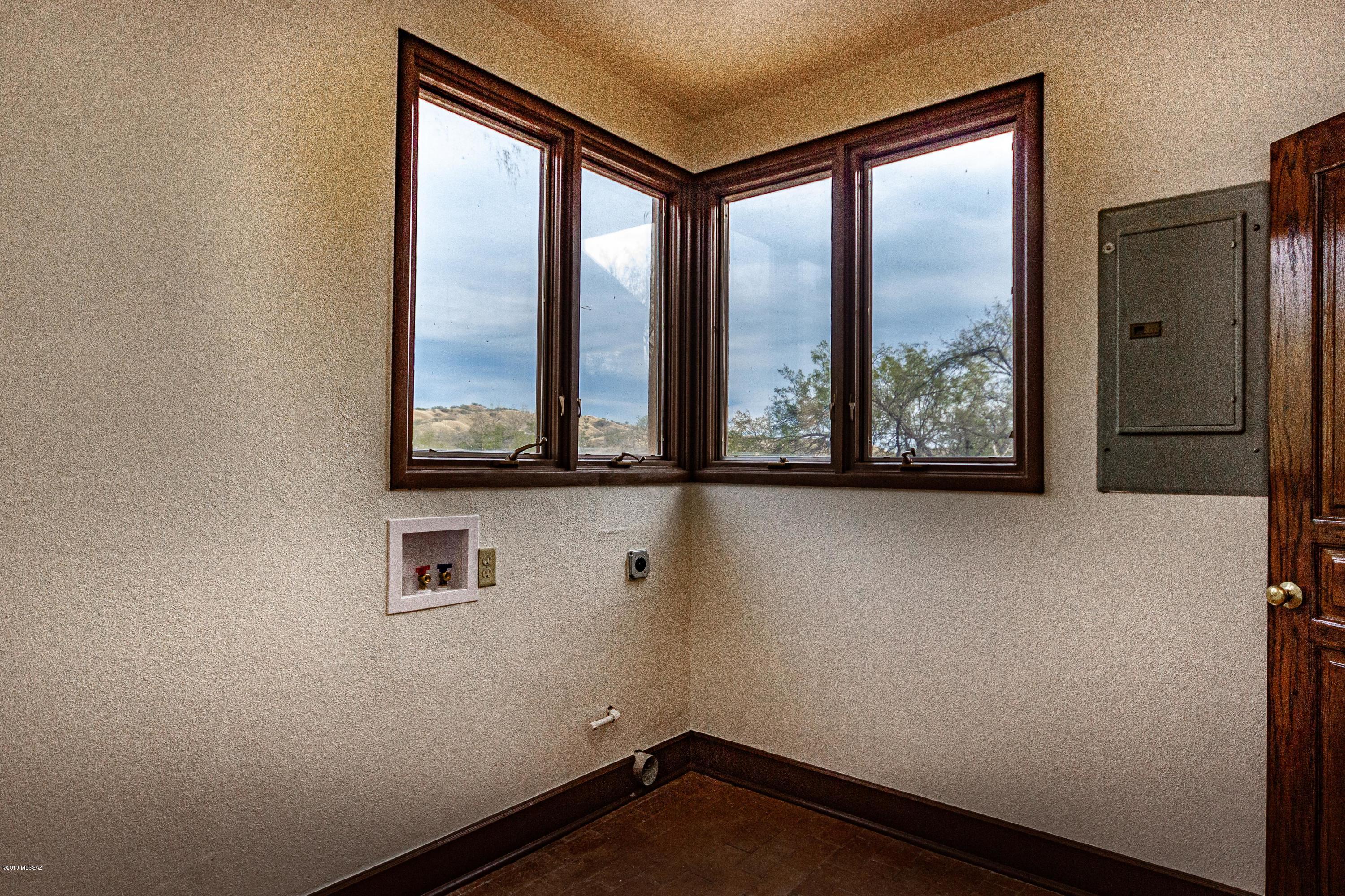 Crown C Ranch - Residential