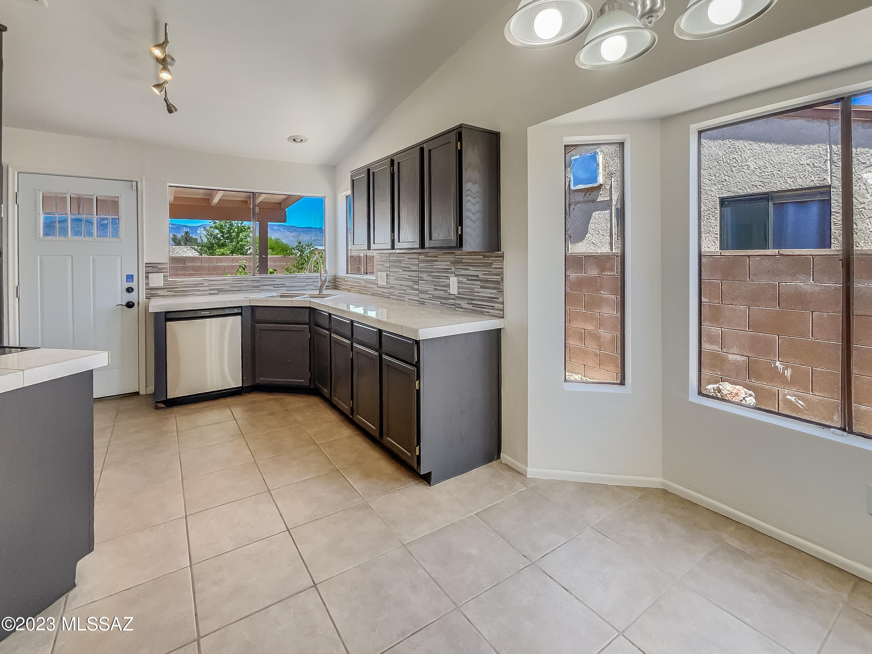 Macalester Park (1-142) - Residential