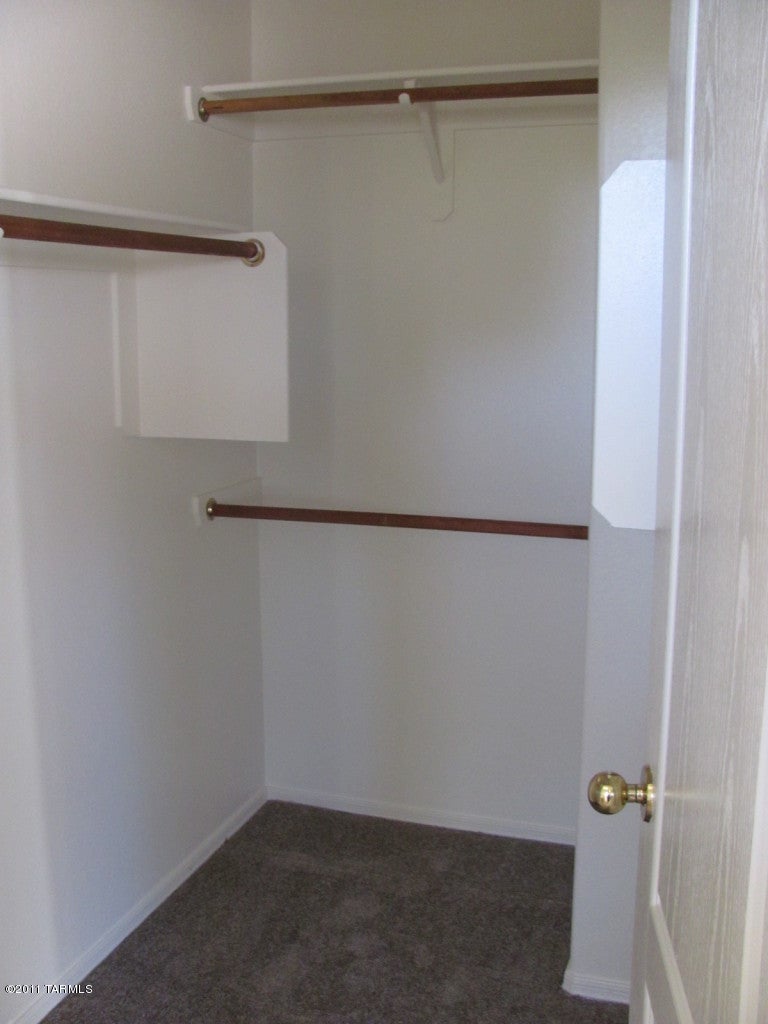 Mona Lisa Heights - Residential Lease