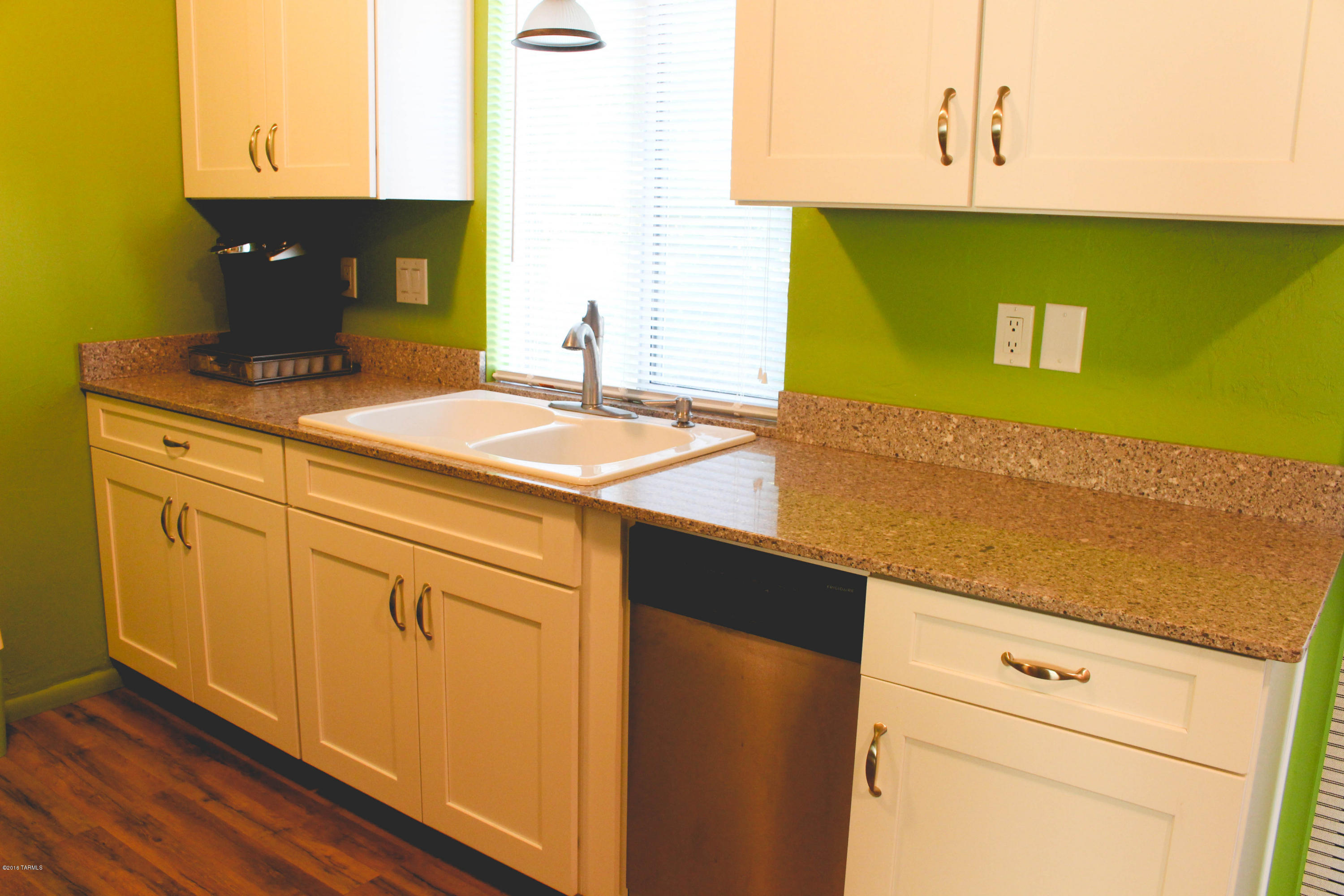 Valley View East NO. 7 (1-44) - Residential