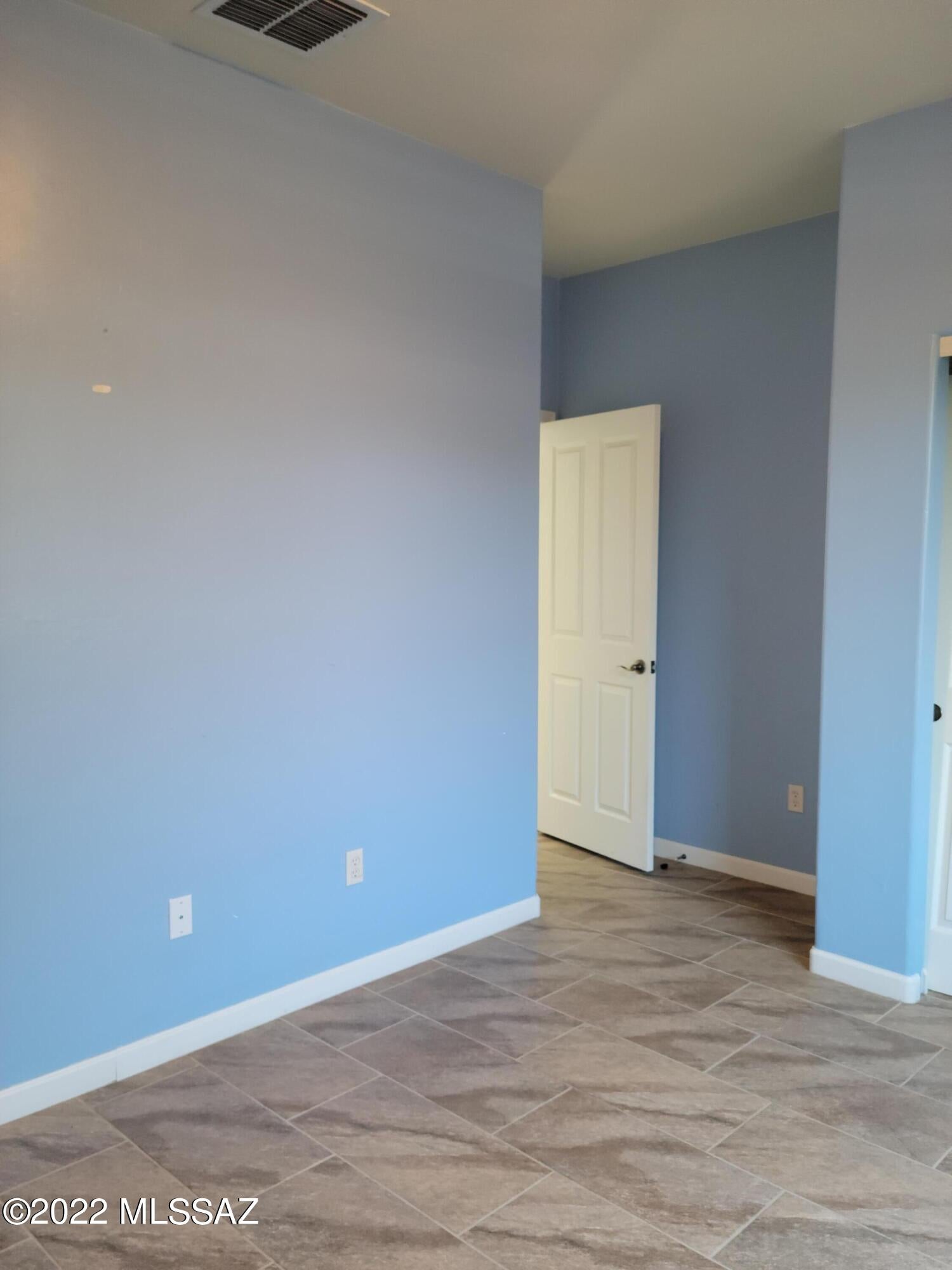Sycamore Canyon (1-485) - Residential Lease