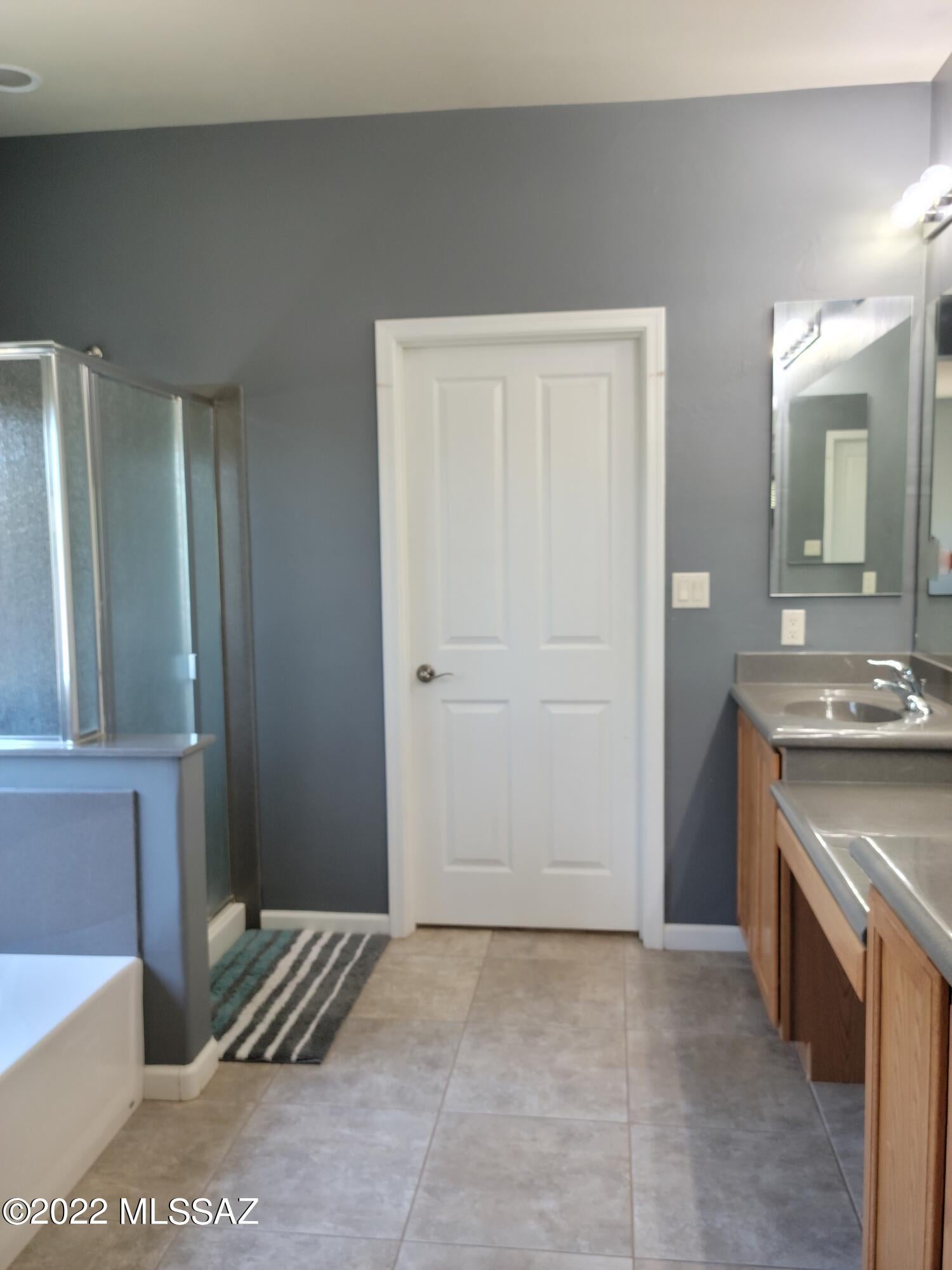 Sycamore Canyon (1-485) - Residential Lease