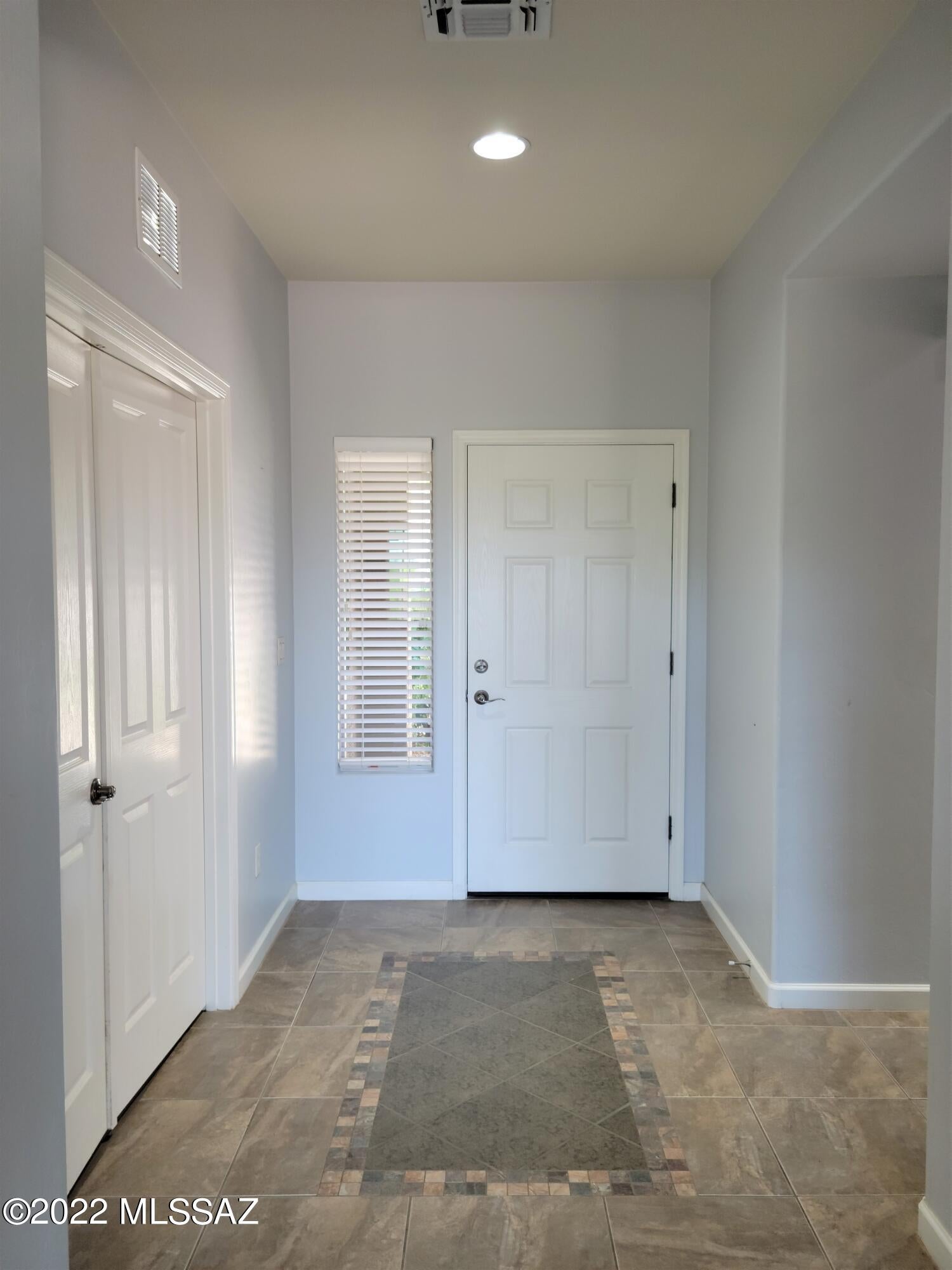 Sycamore Canyon (1-485) - Residential Lease